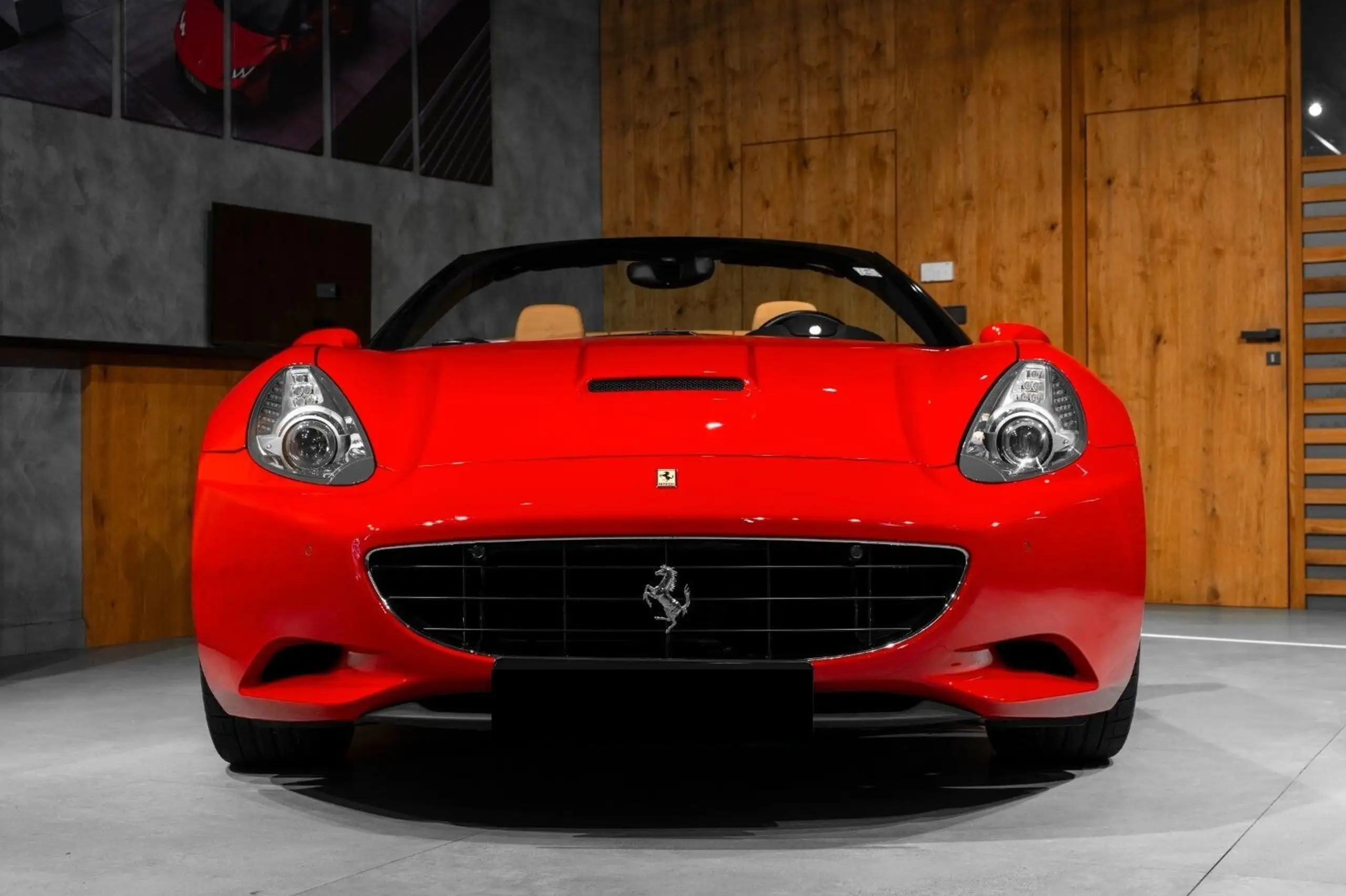 Ferrari - California