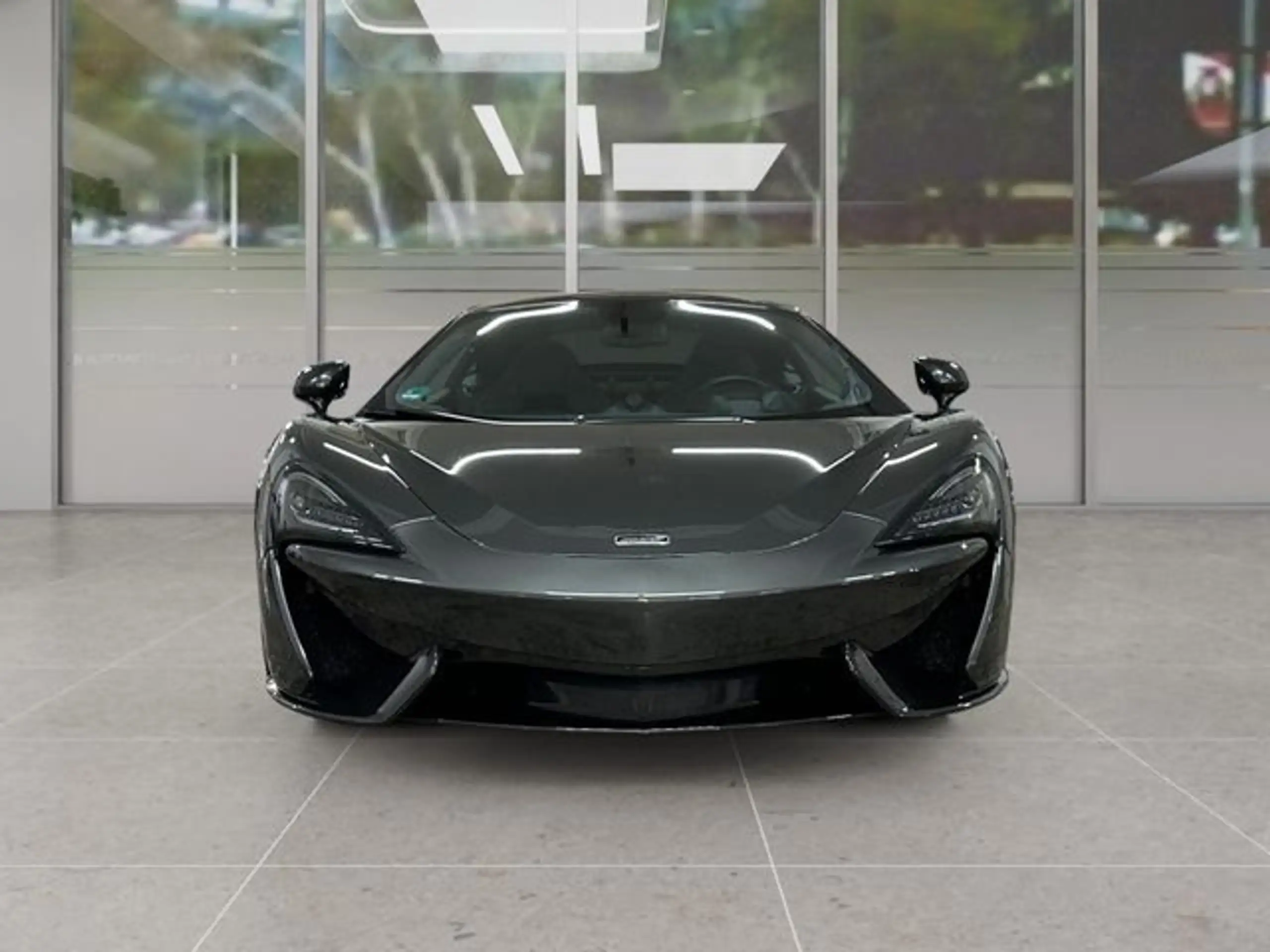 McLaren - 570GT