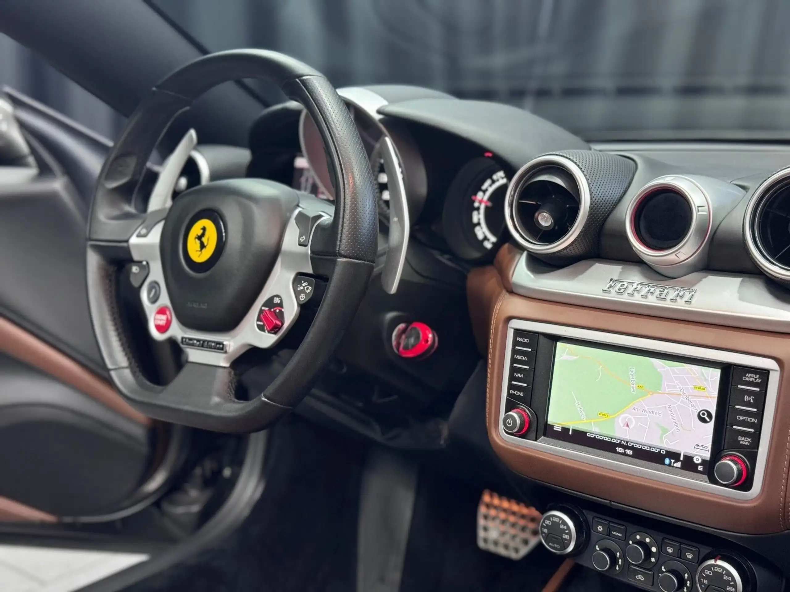 Ferrari - California