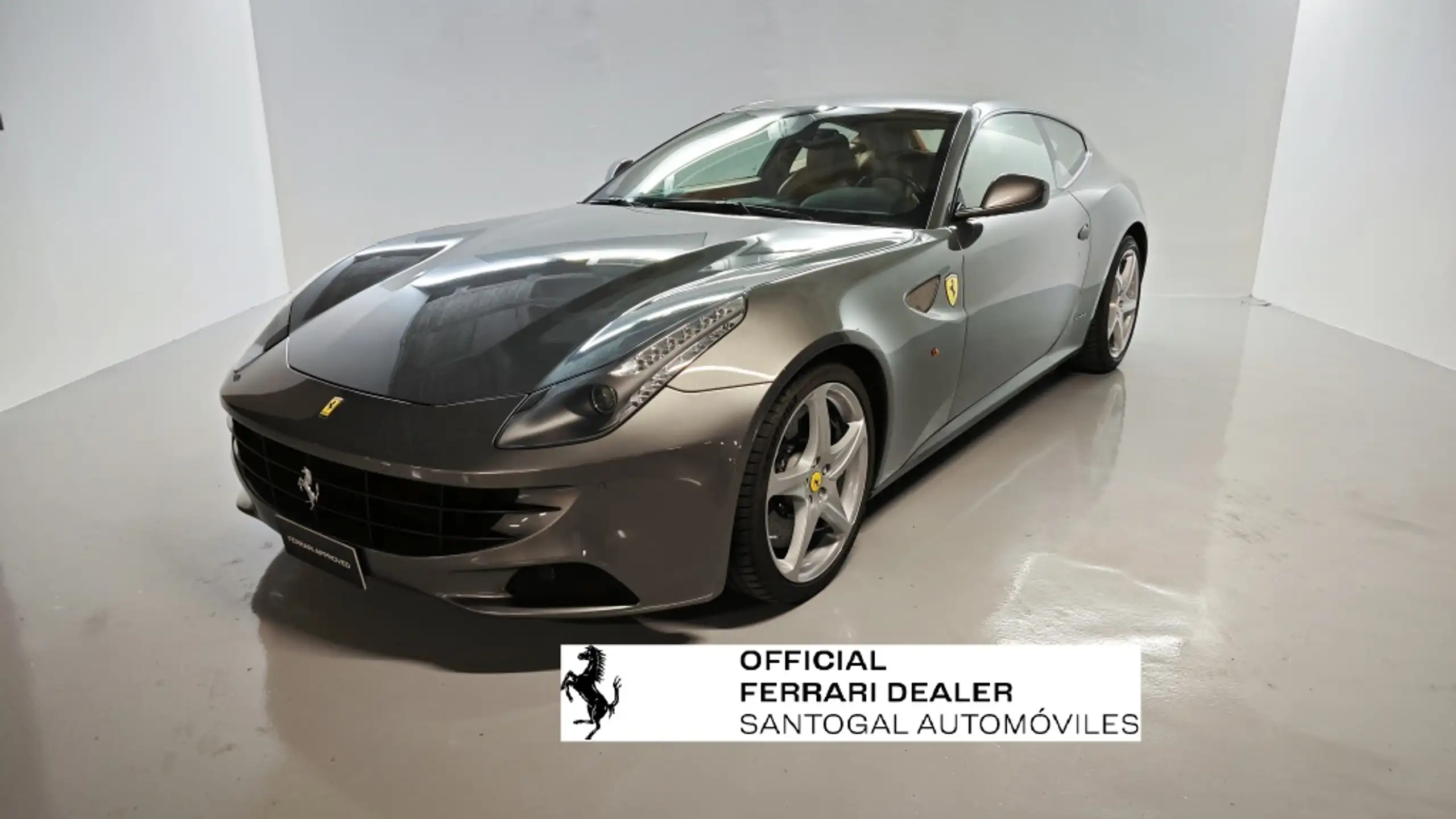 Ferrari FF 2012