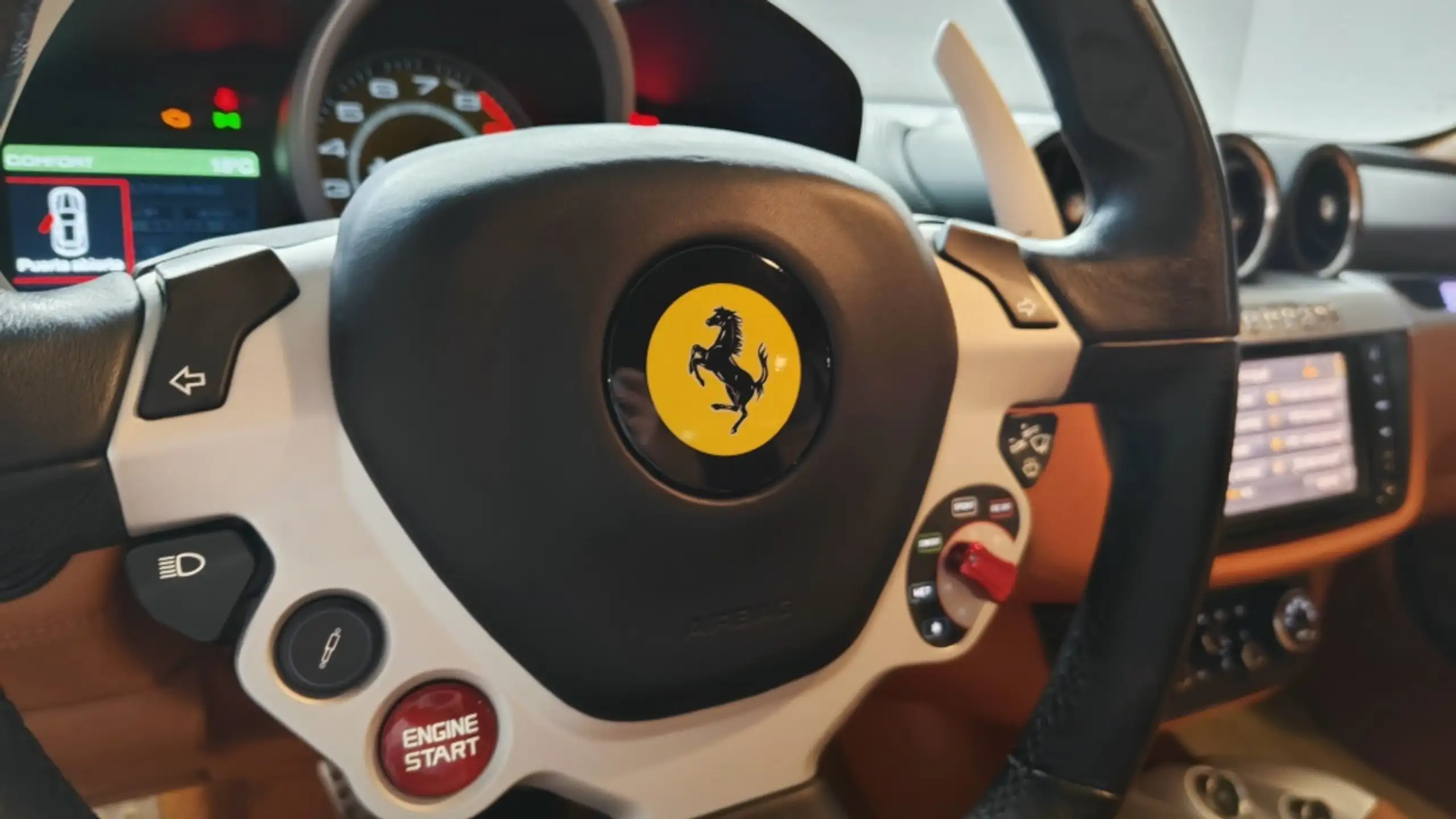 Ferrari - FF