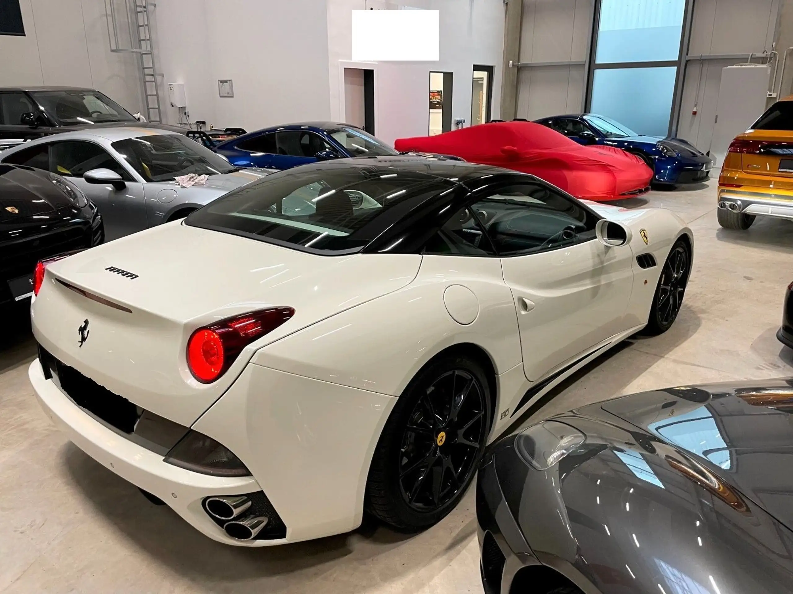 Ferrari - California