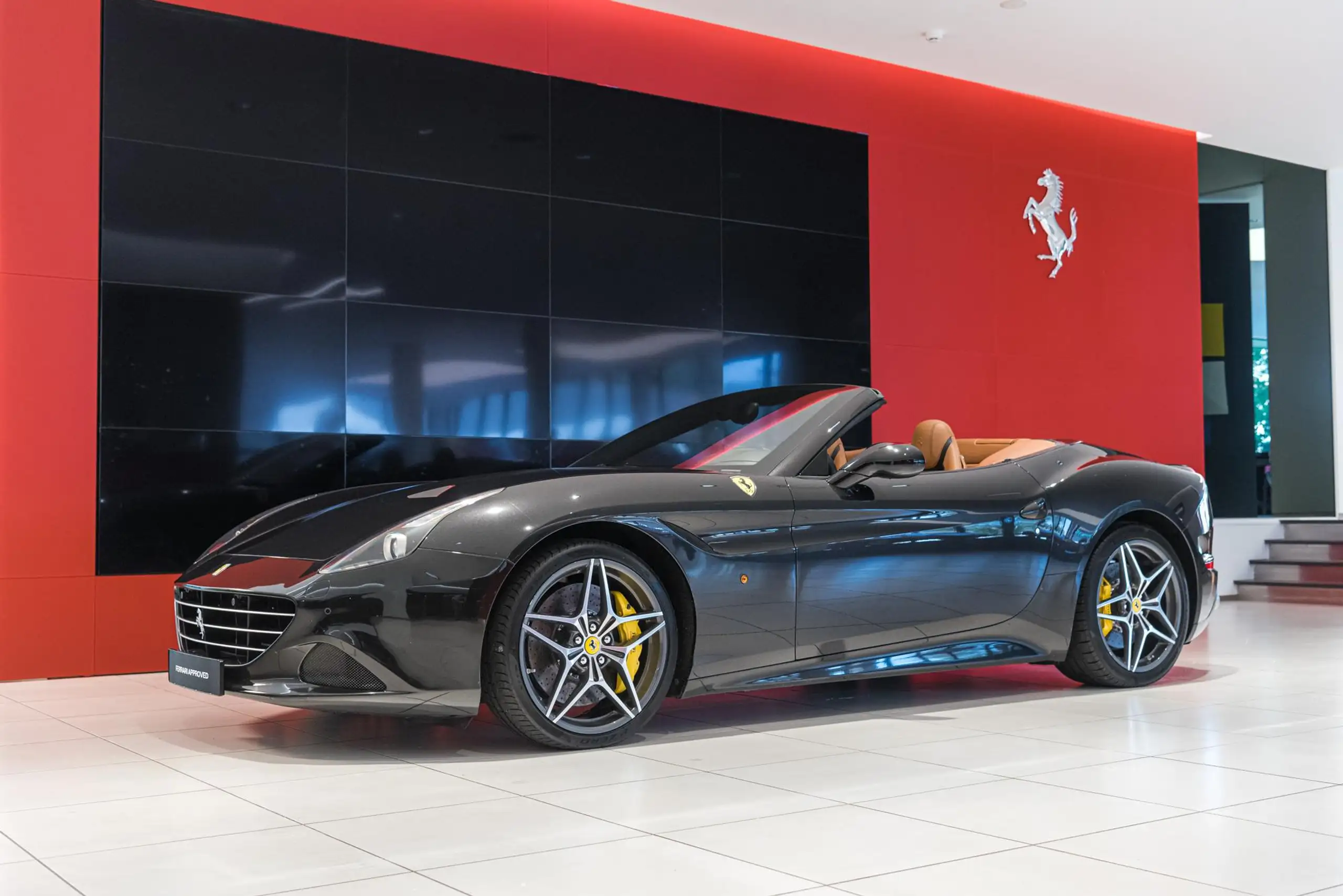 Ferrari - California