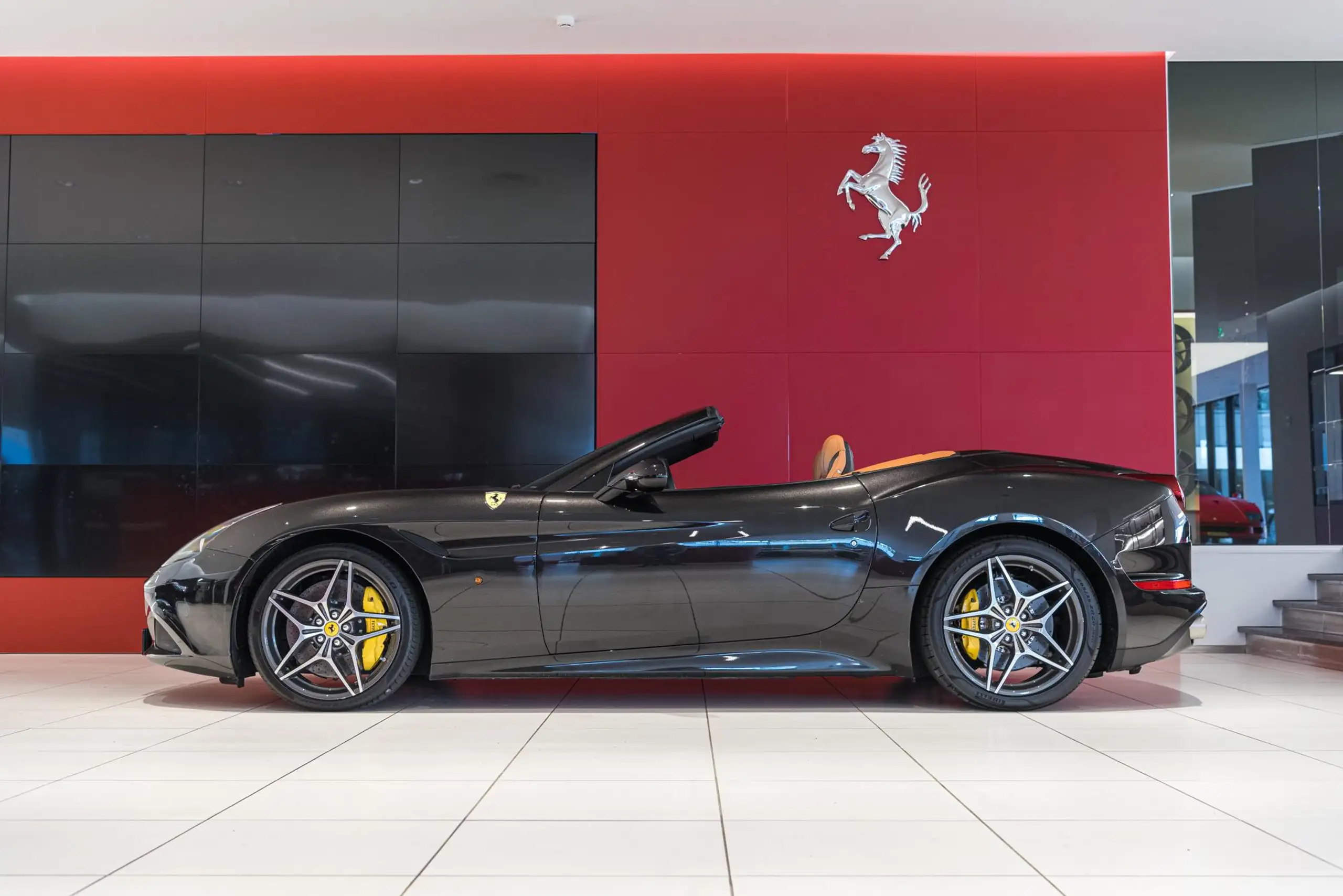 Ferrari - California