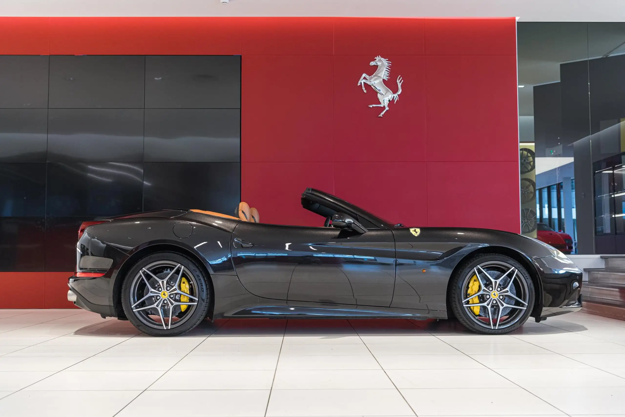 Ferrari - California