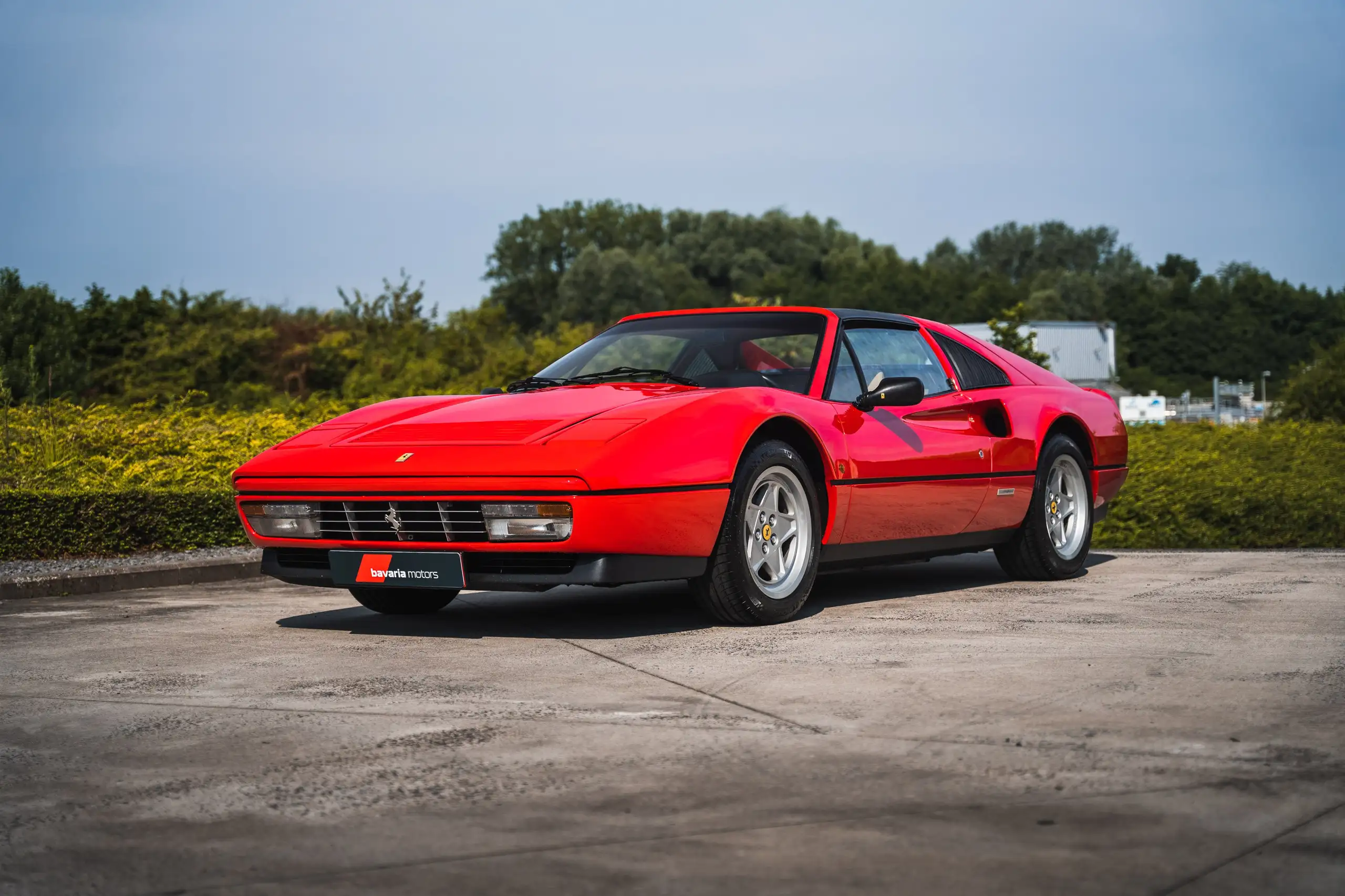 Ferrari - 328