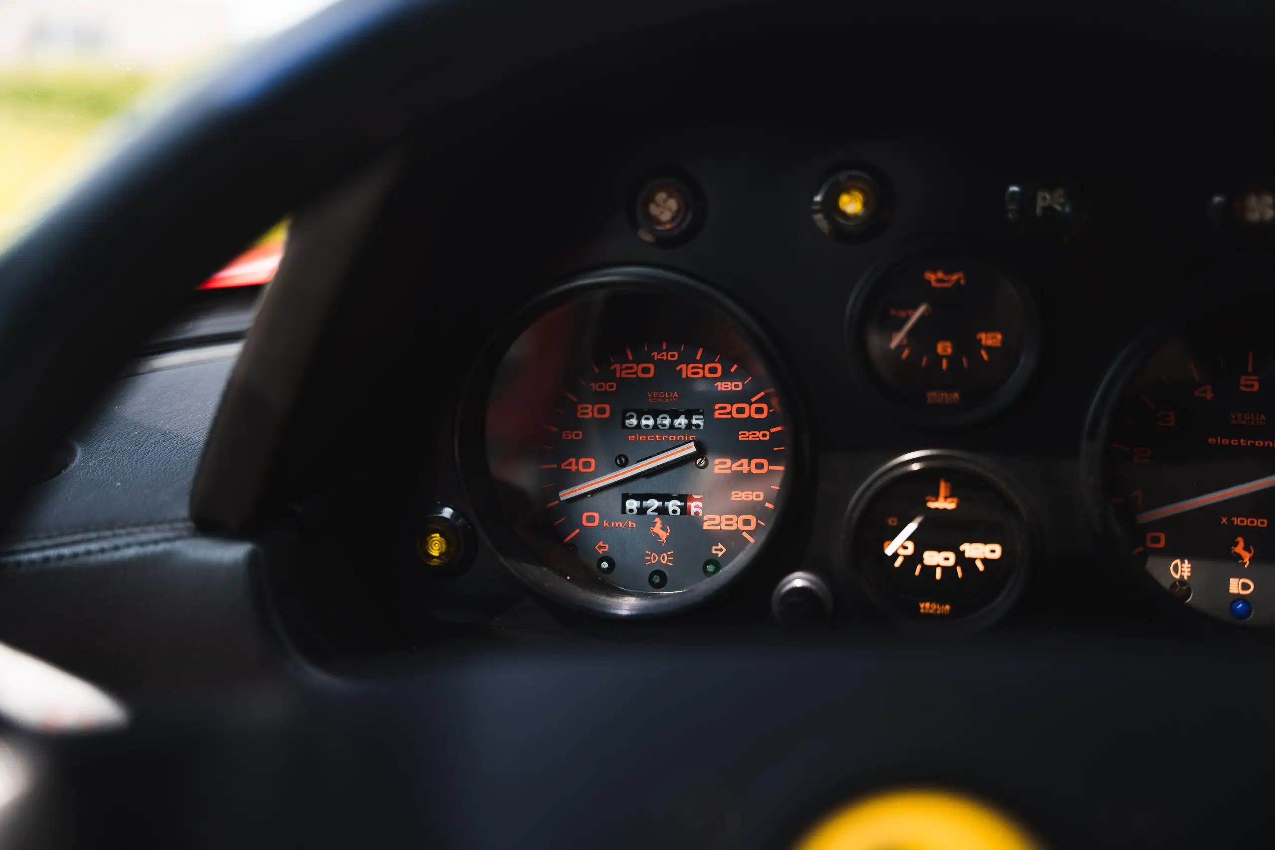 Ferrari - 328