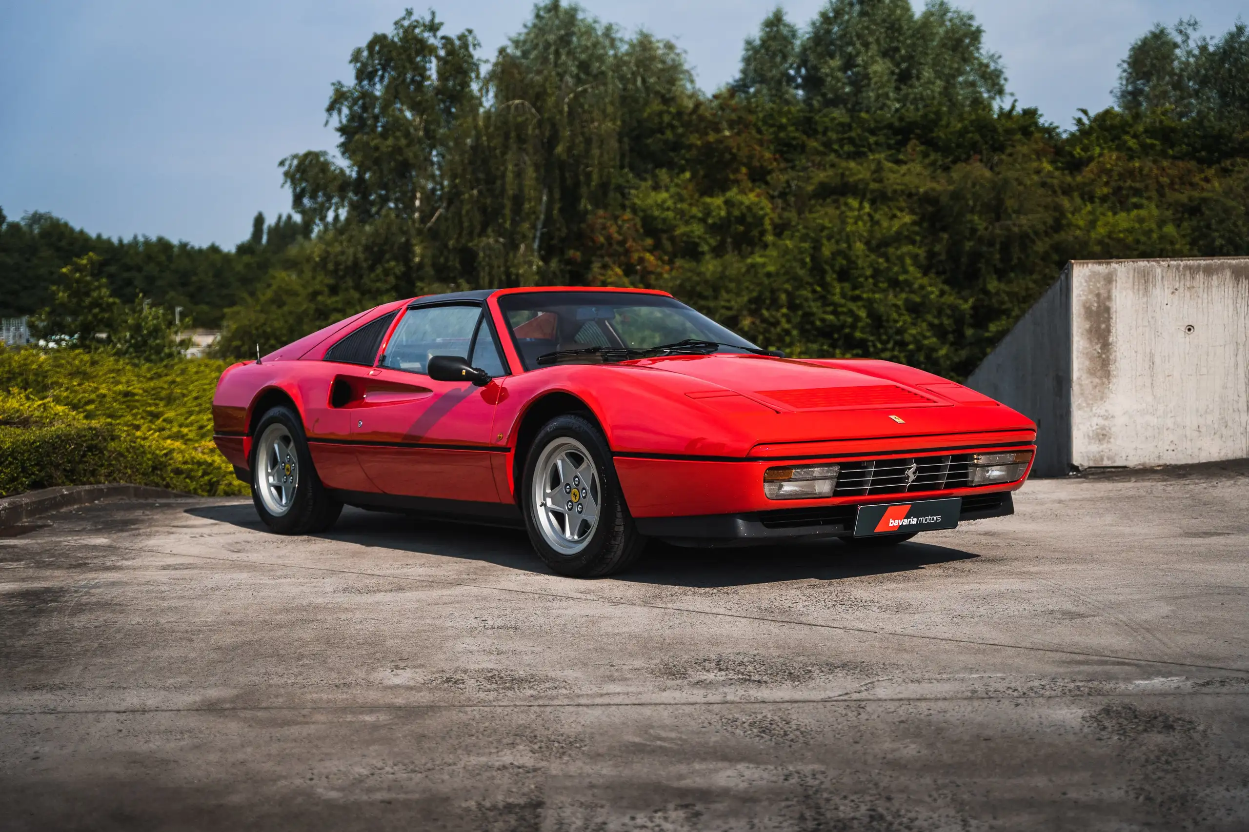 Ferrari - 328