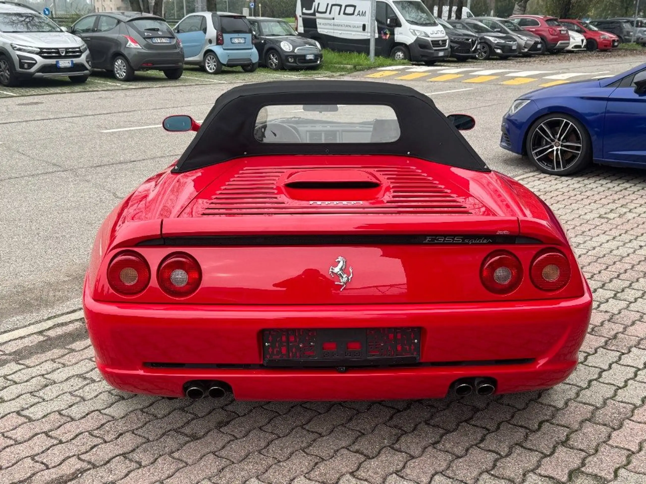 Ferrari - F355