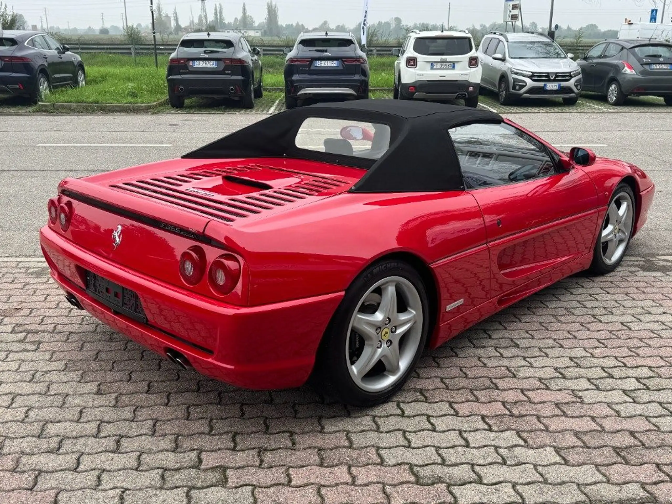 Ferrari - F355