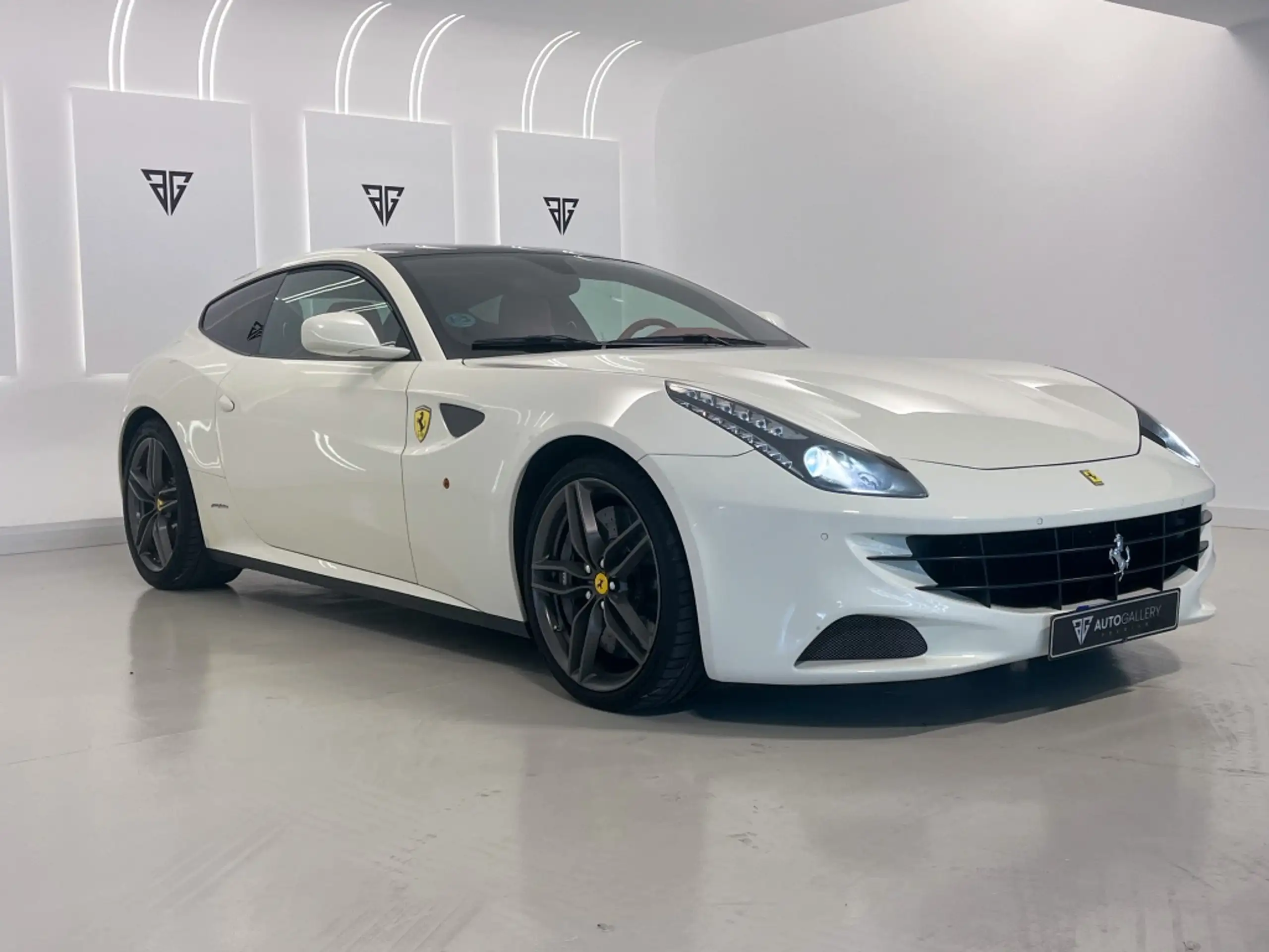 Ferrari - FF