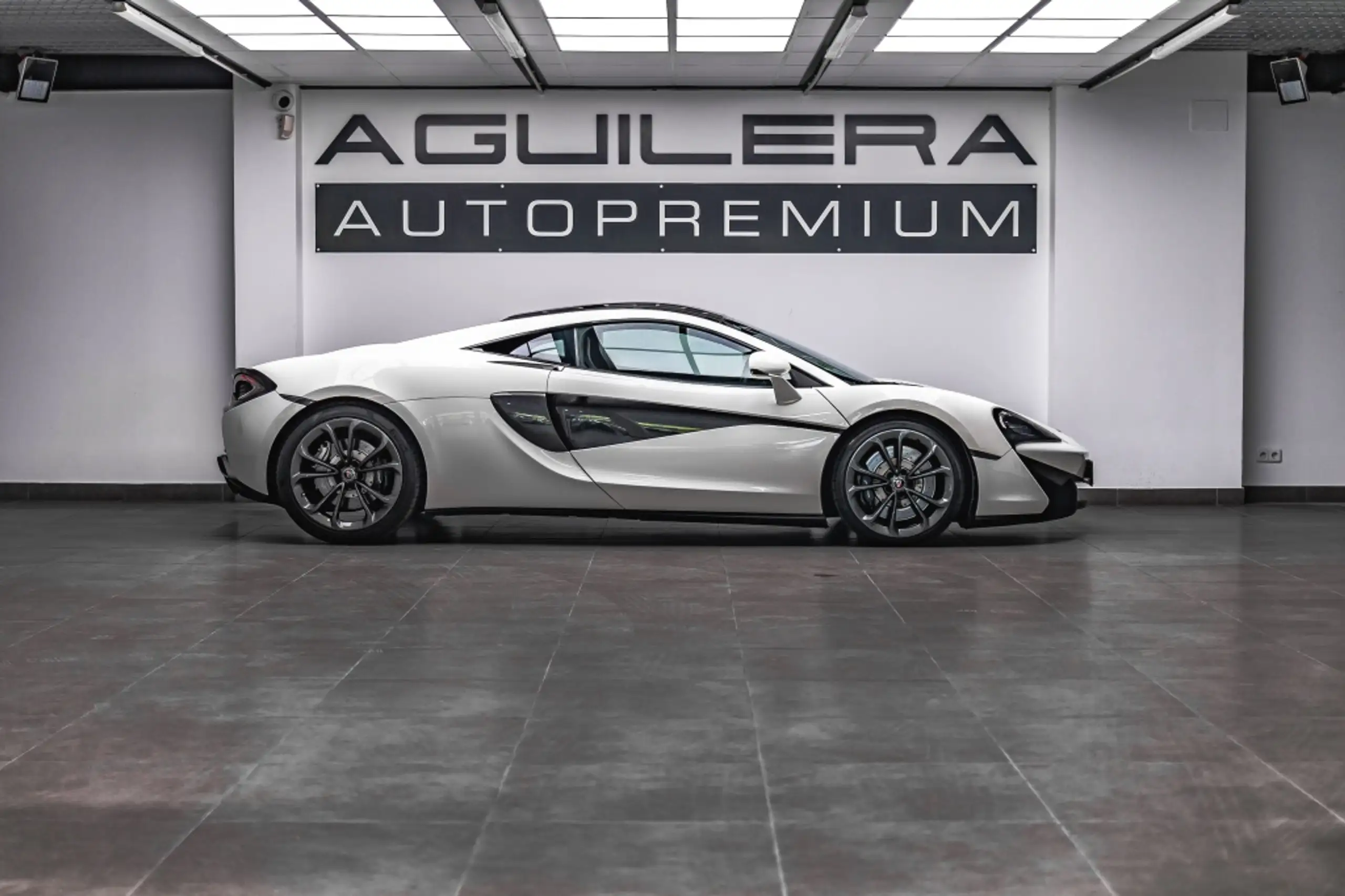 McLaren - 540C