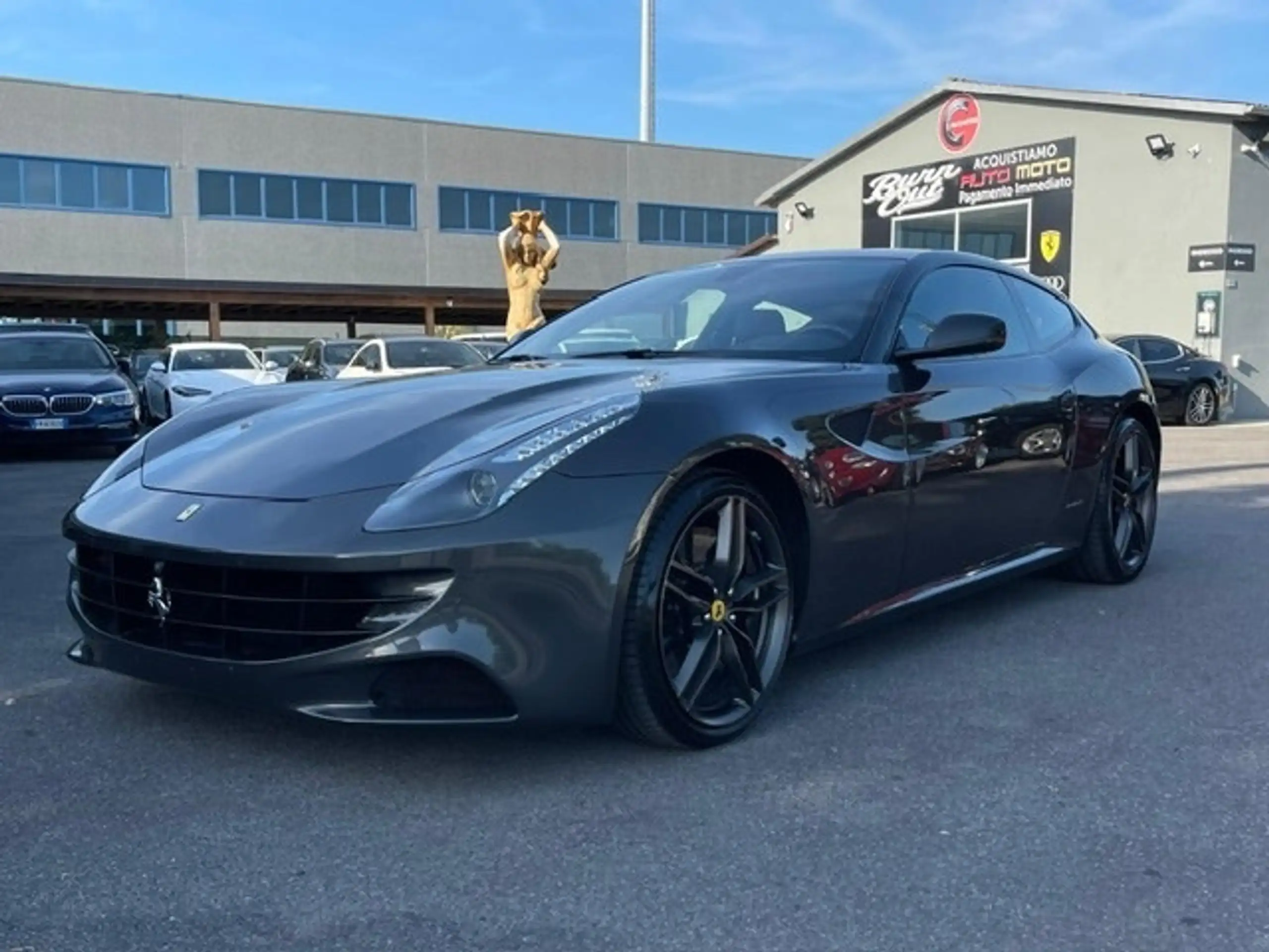 Ferrari - FF