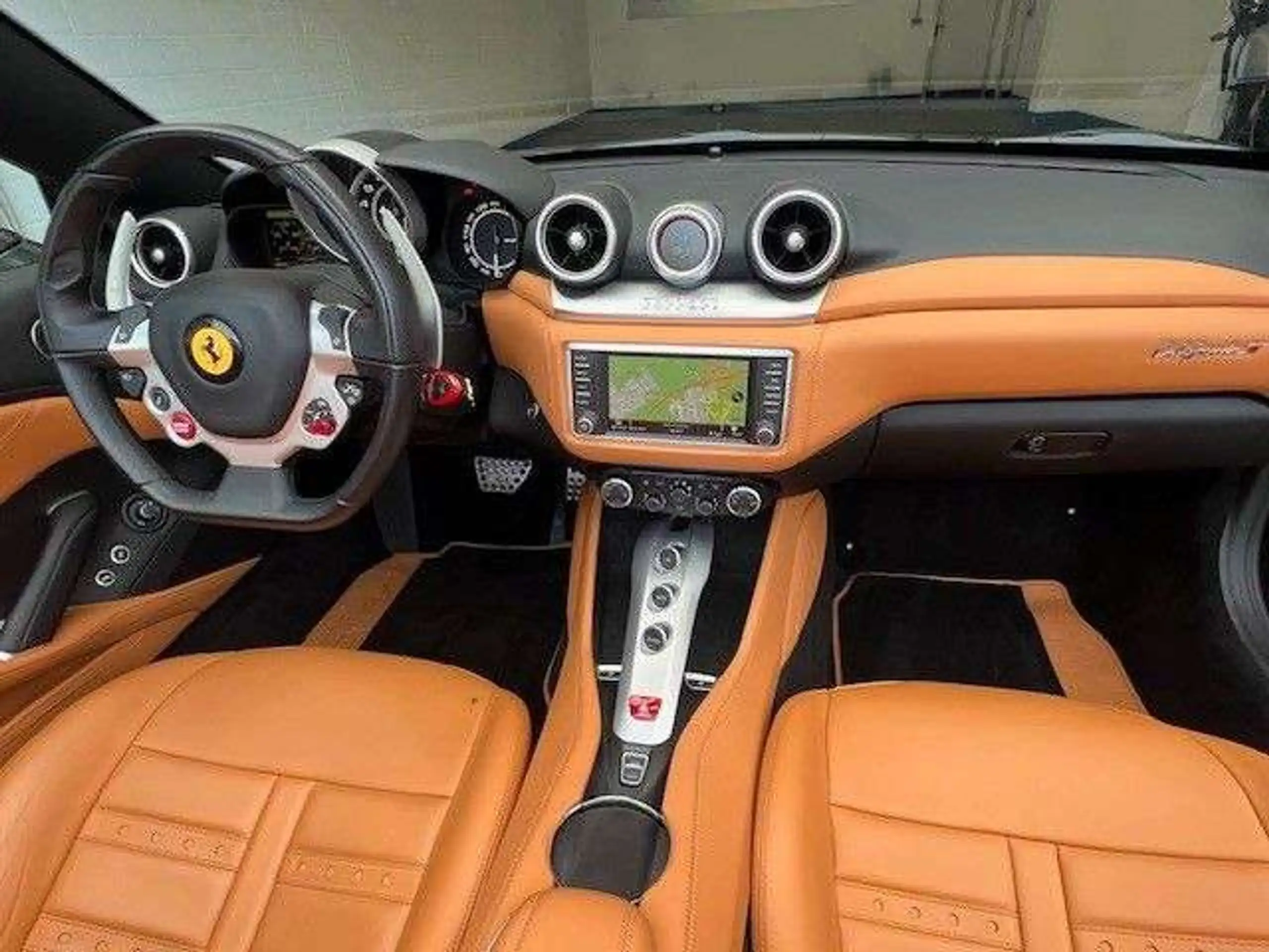 Ferrari - California