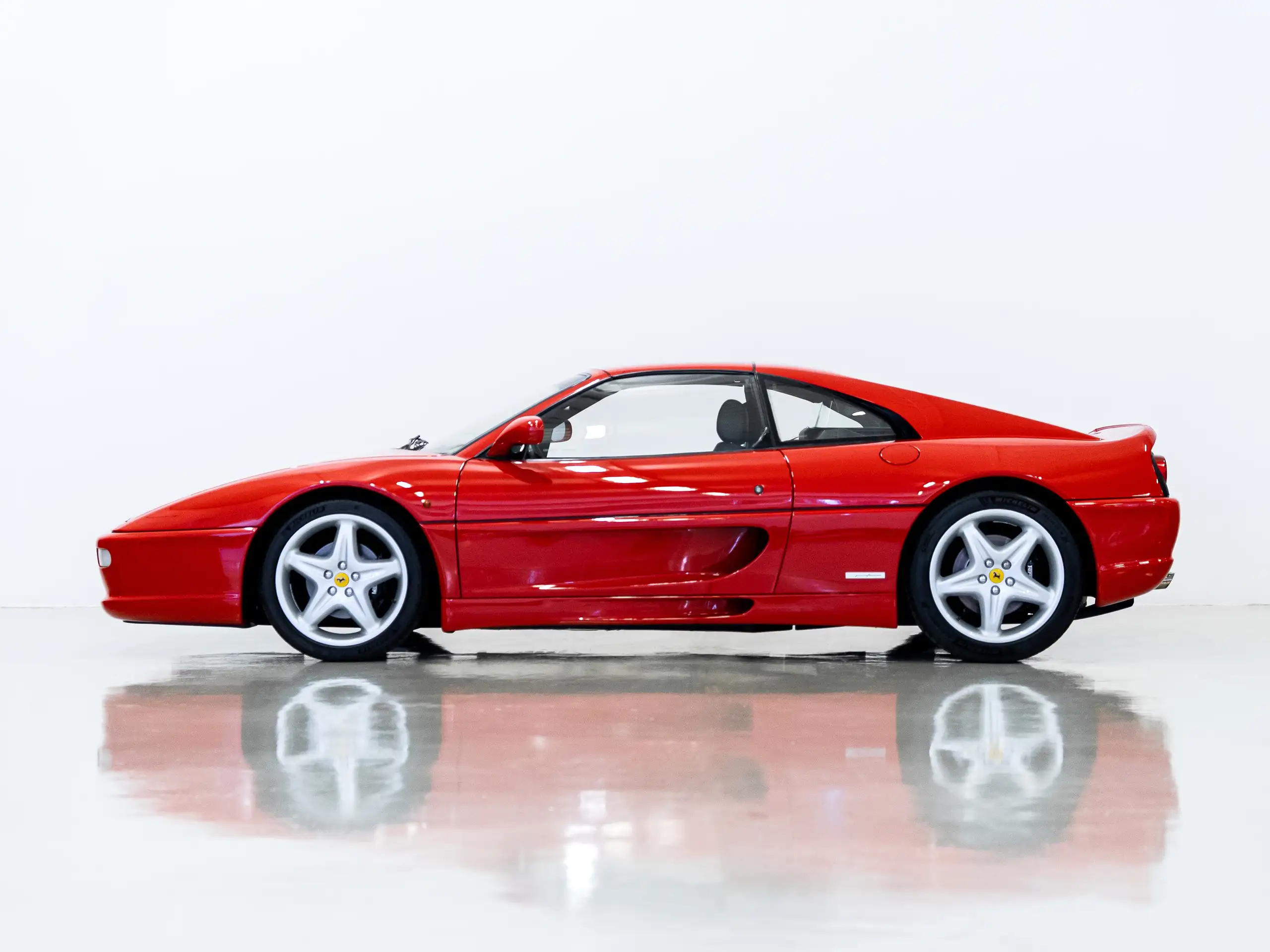 Ferrari - F355