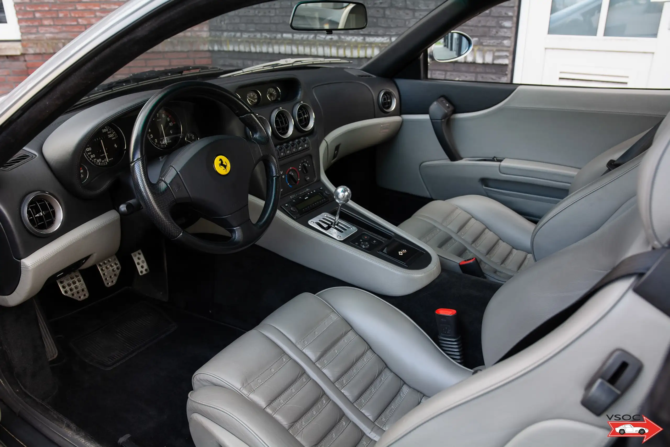 Ferrari - 550