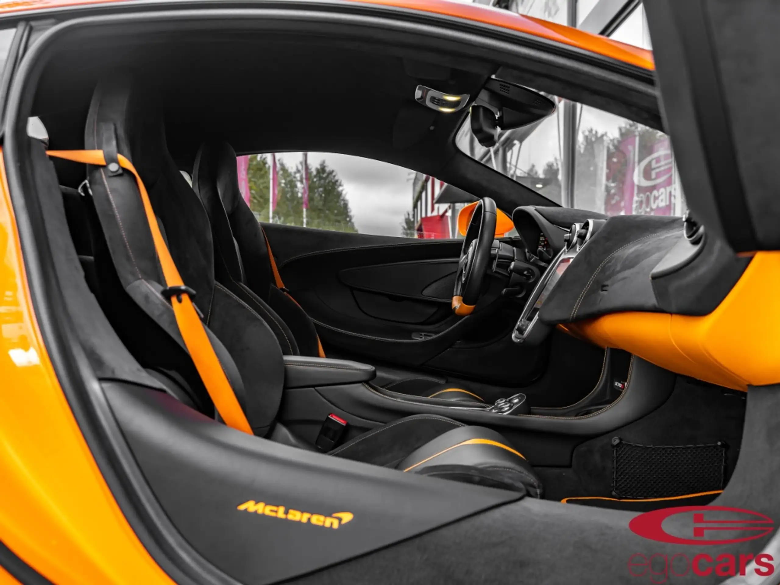 McLaren - 570S