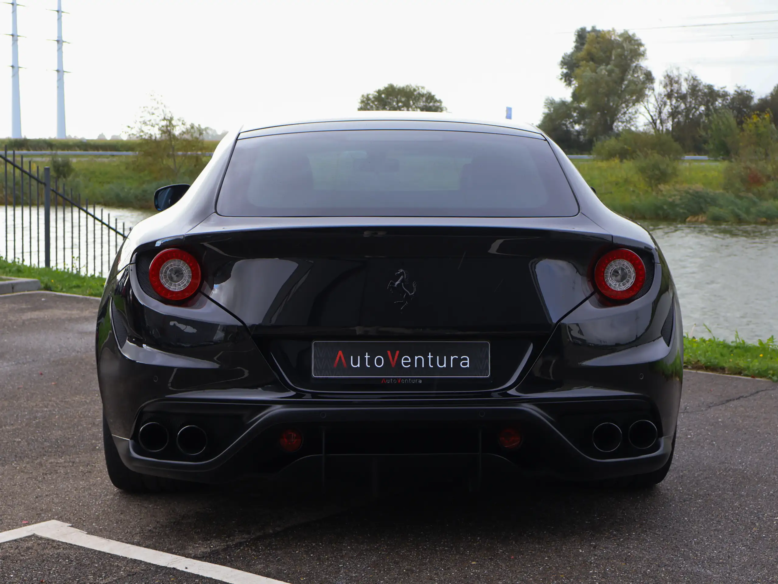 Ferrari - FF