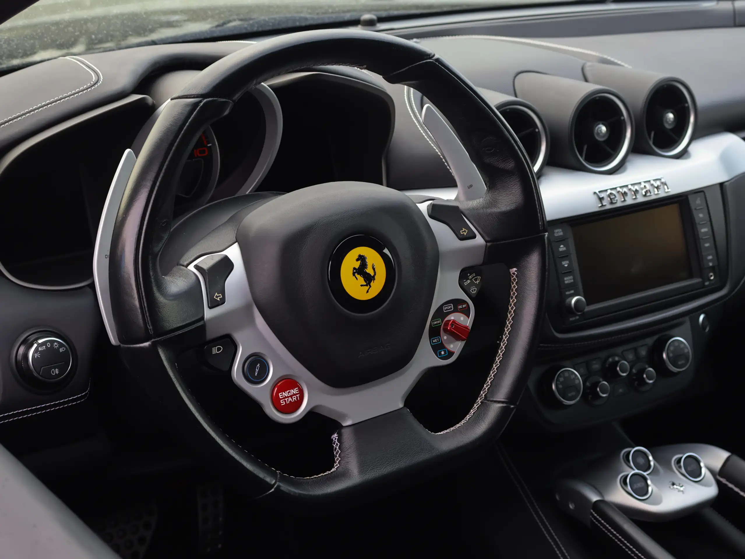 Ferrari - FF