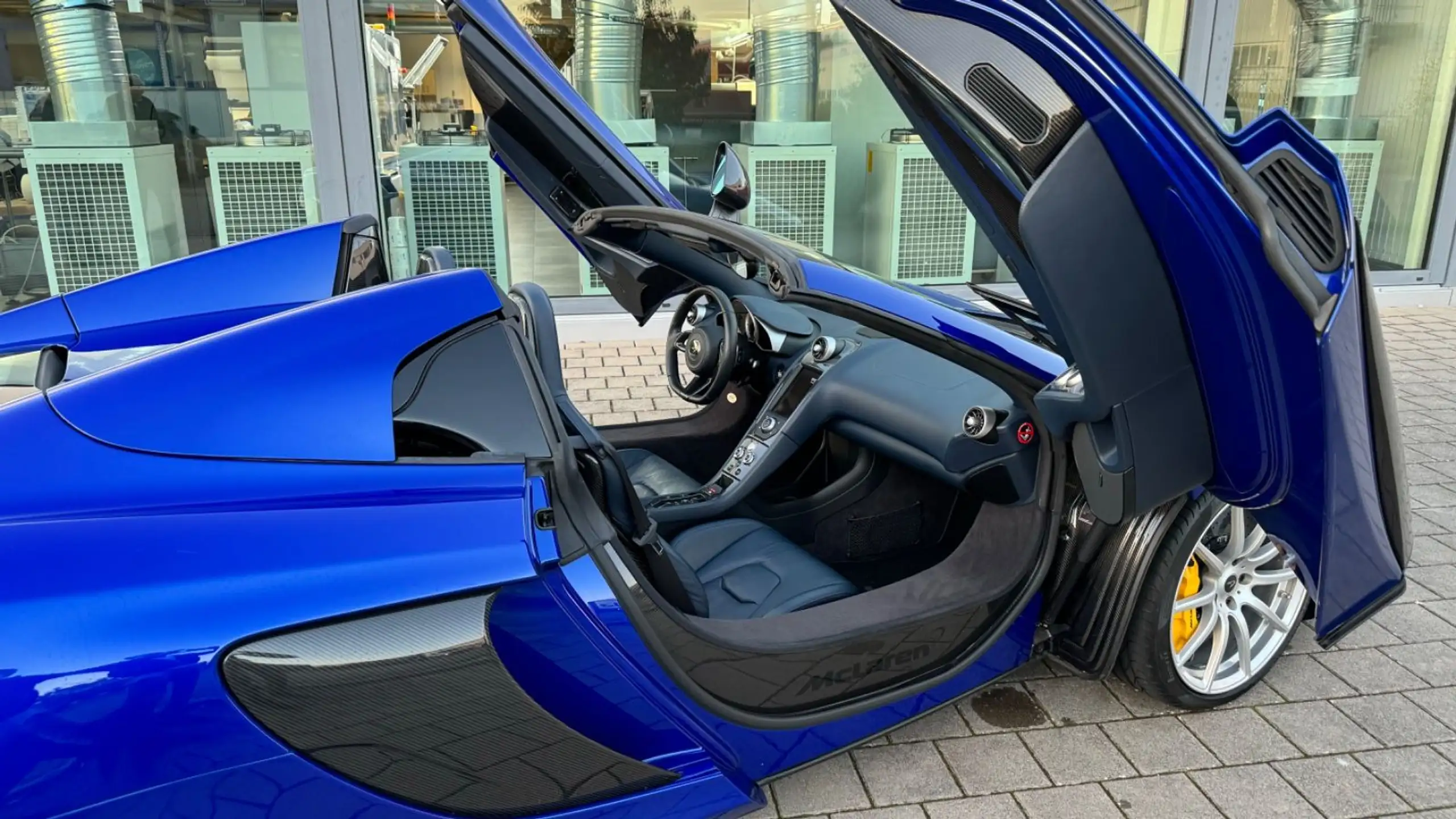 McLaren - 650S Spider