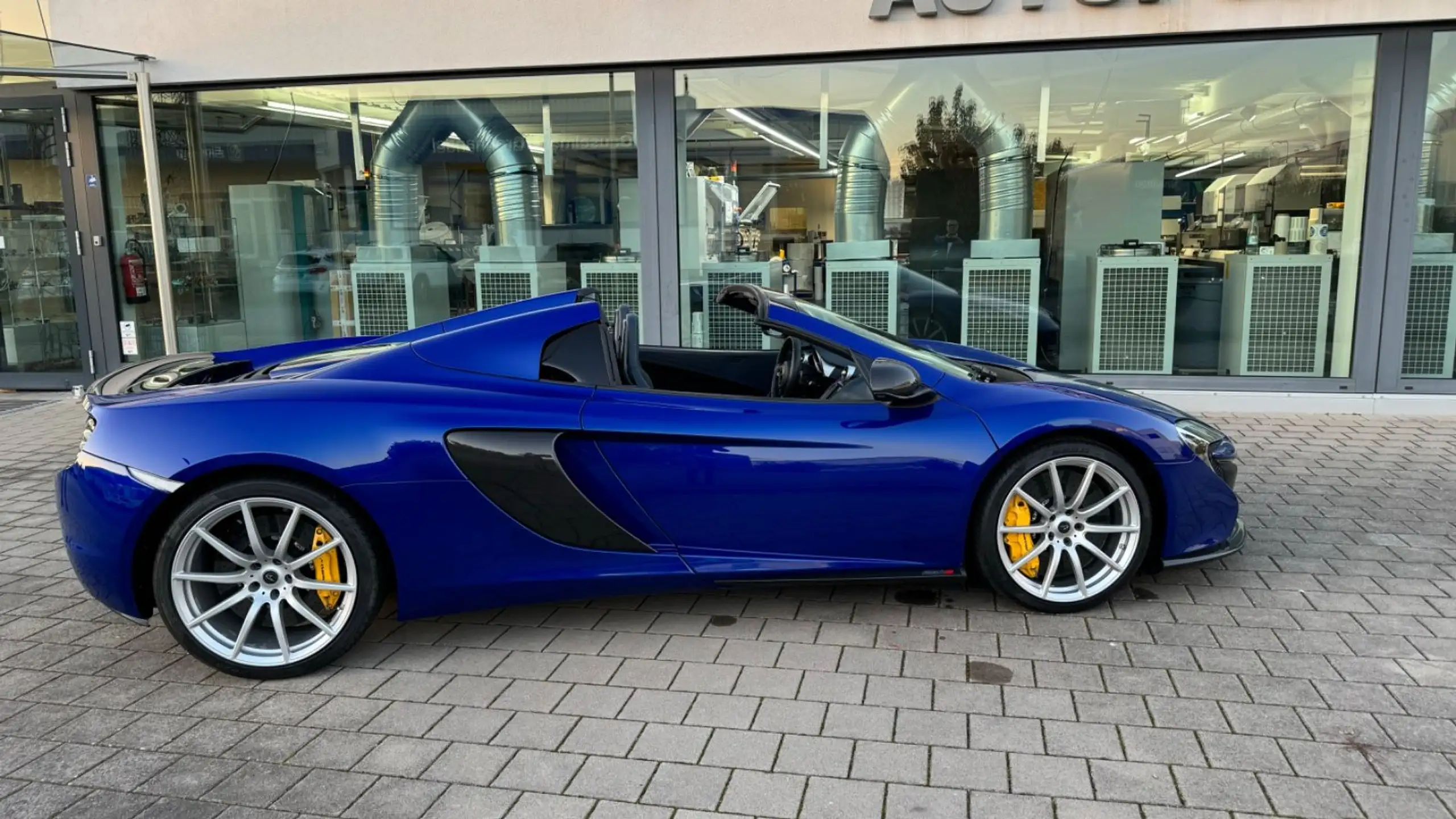 McLaren - 650S Spider