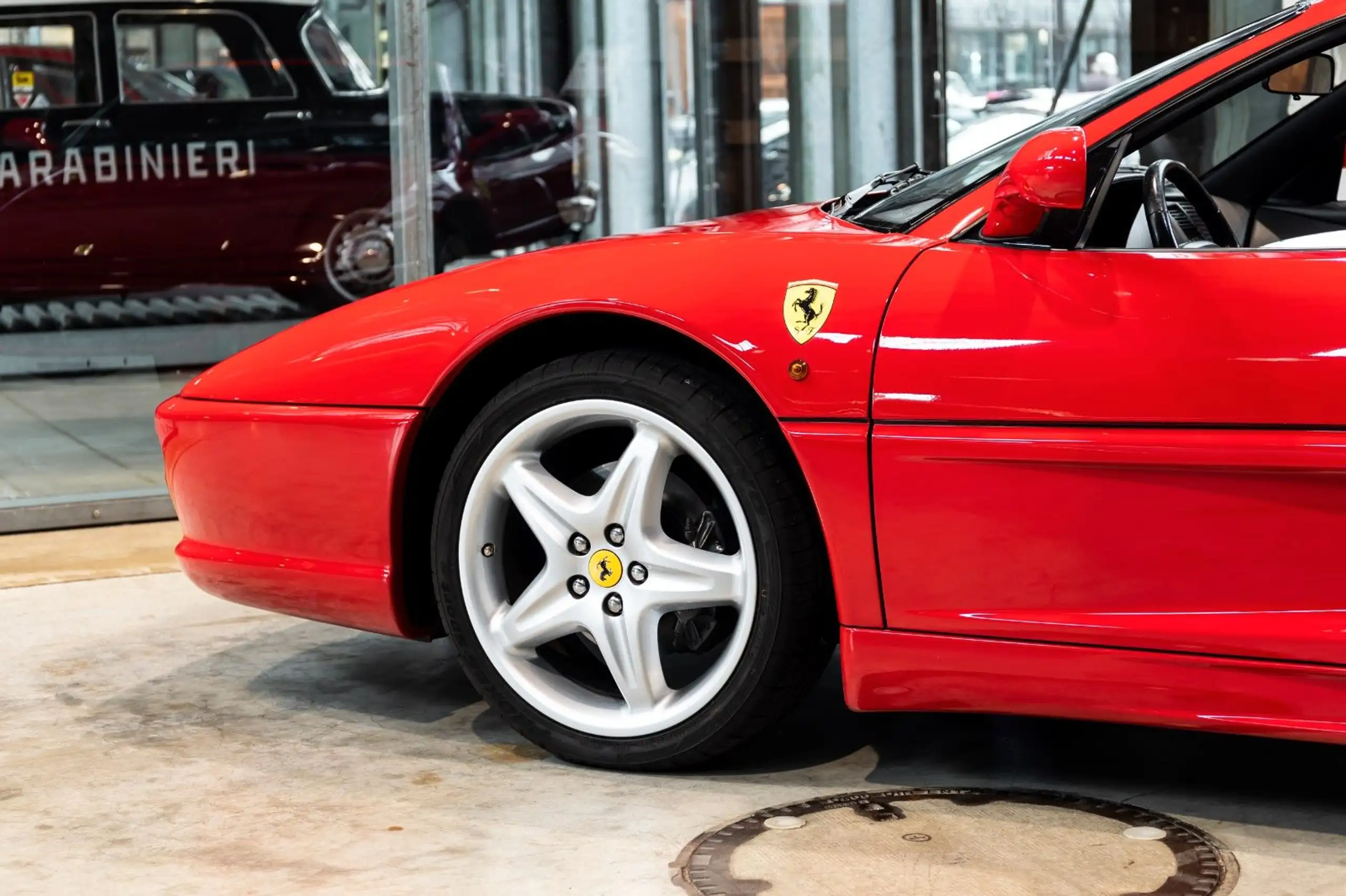 Ferrari - F355