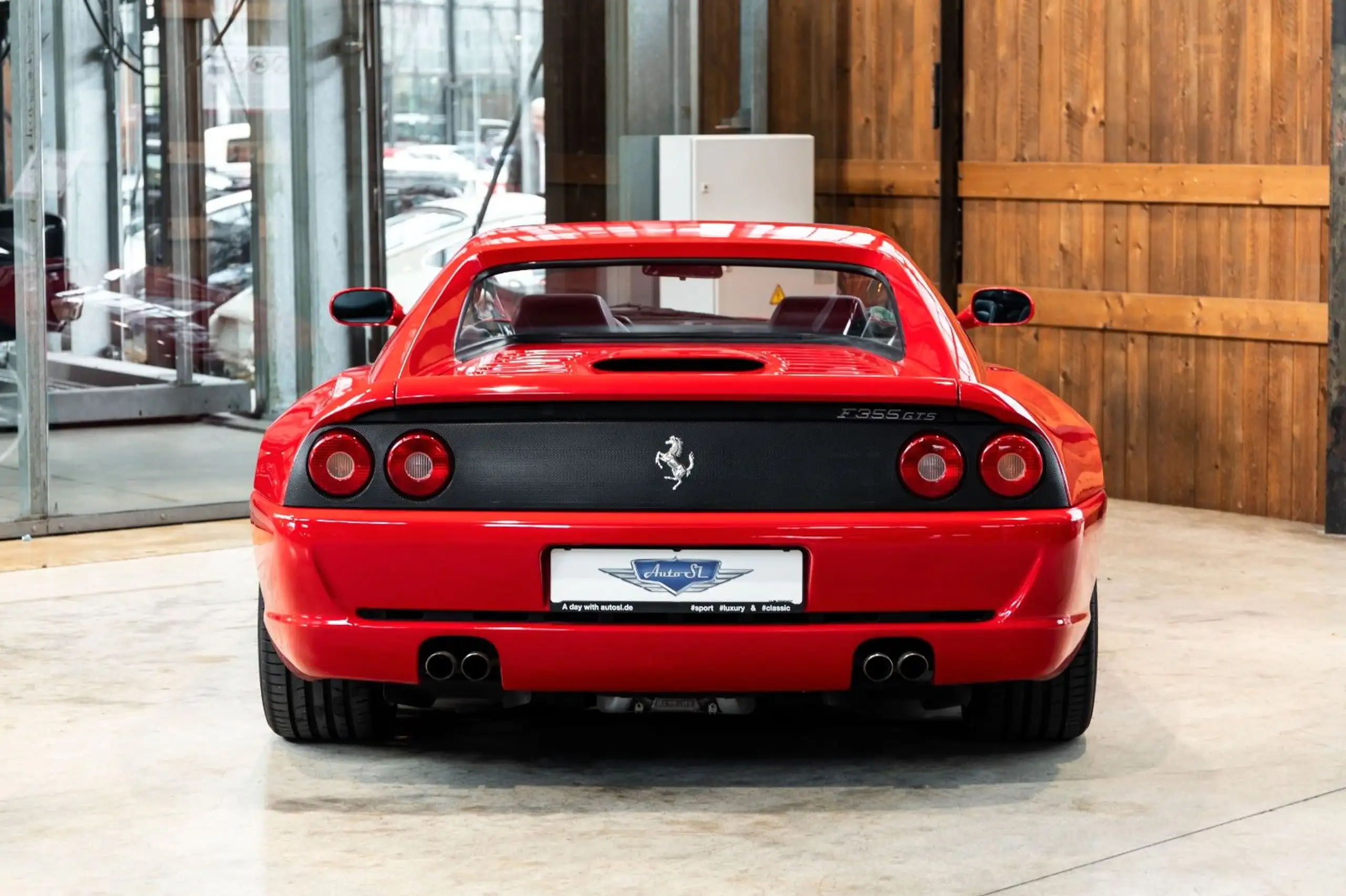 Ferrari - F355