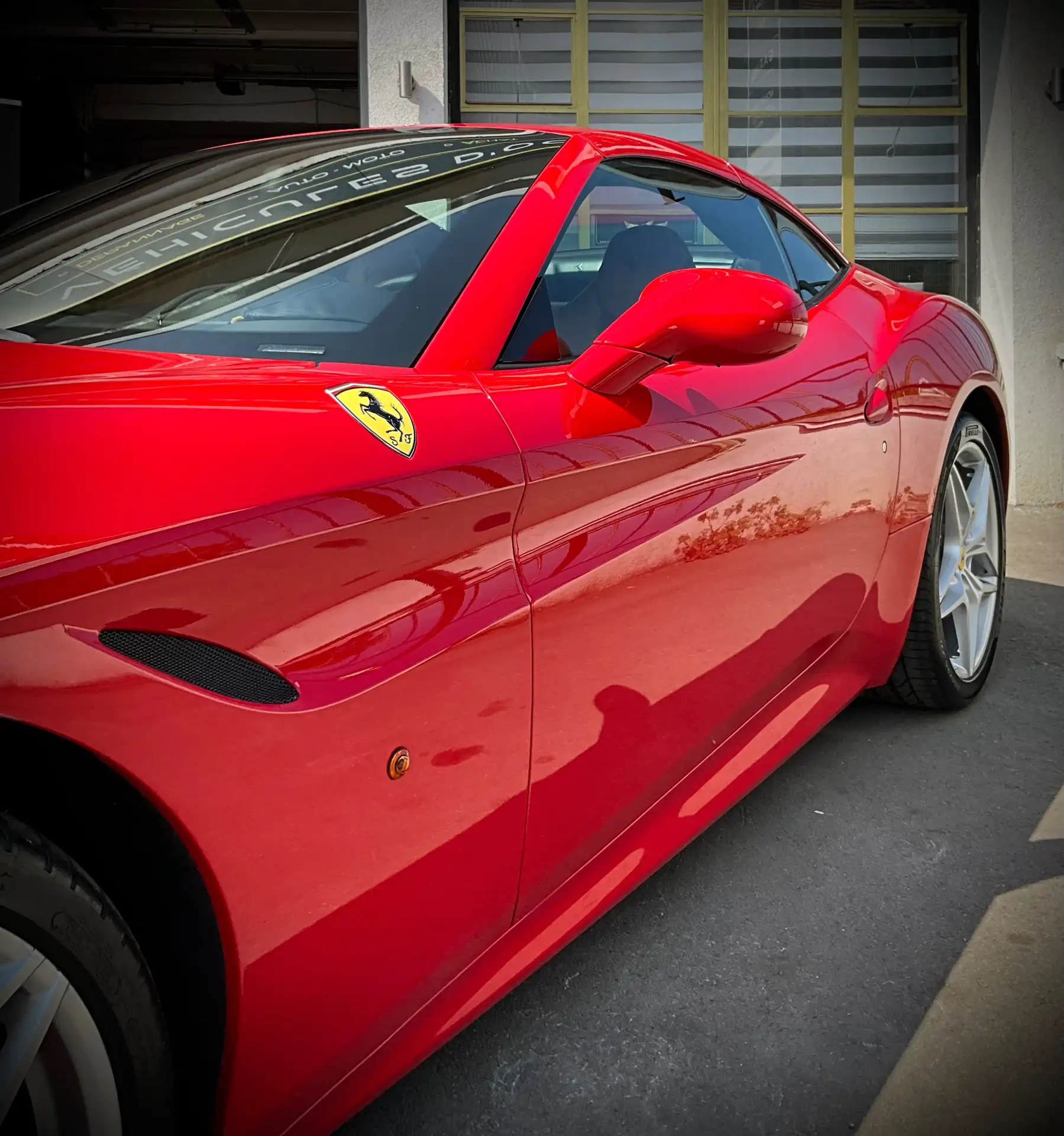 Ferrari - California