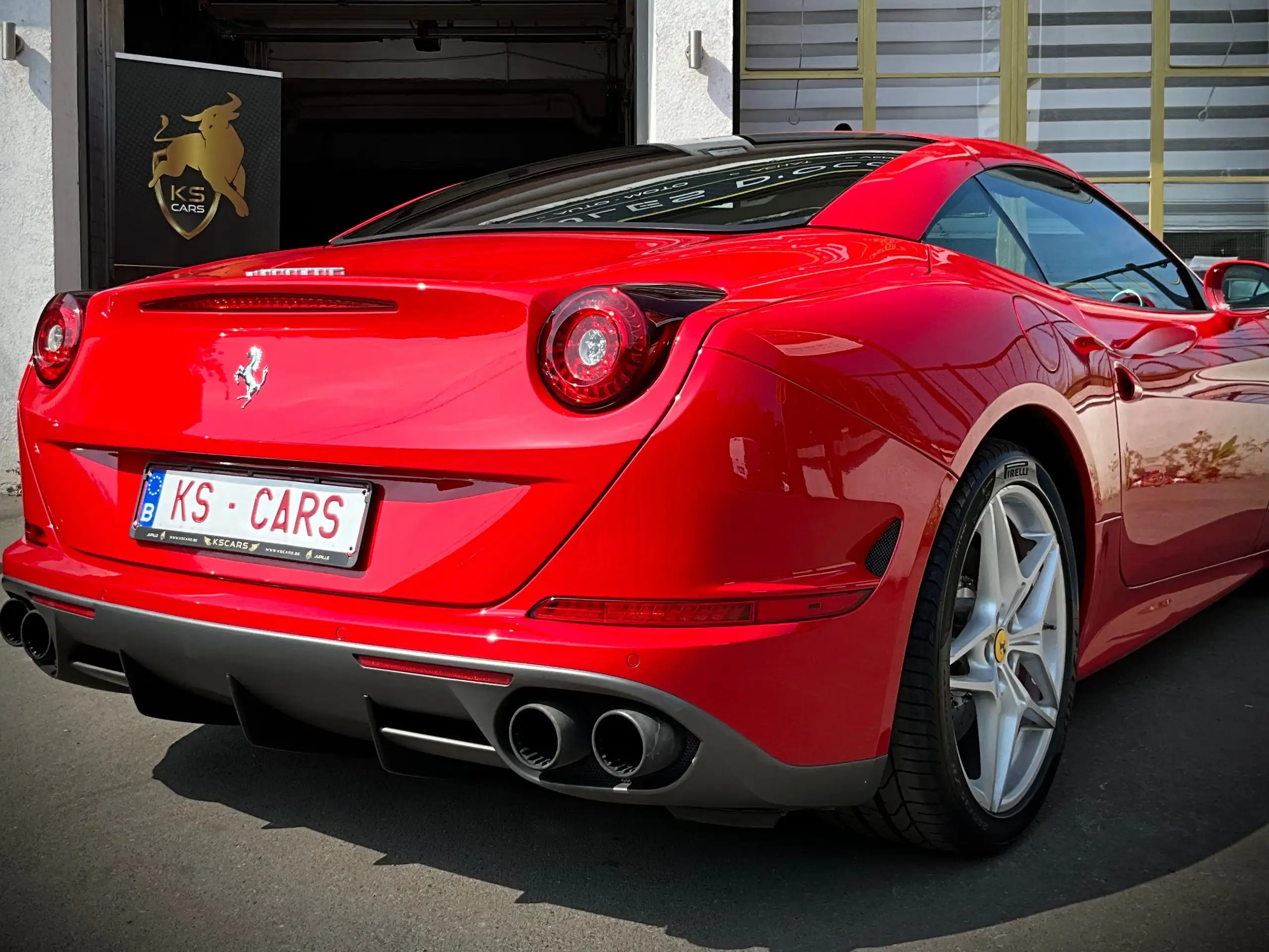 Ferrari - California