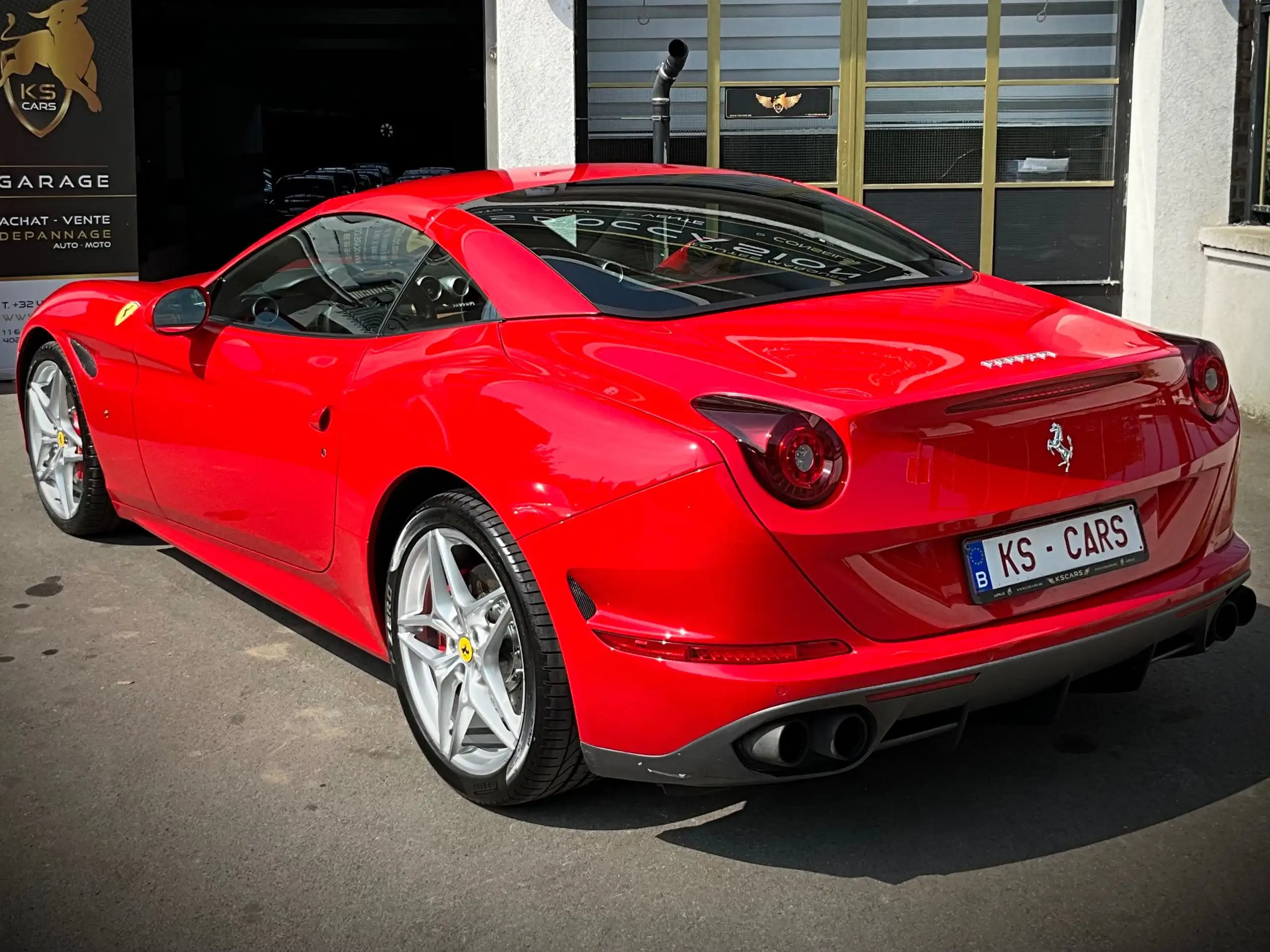 Ferrari - California