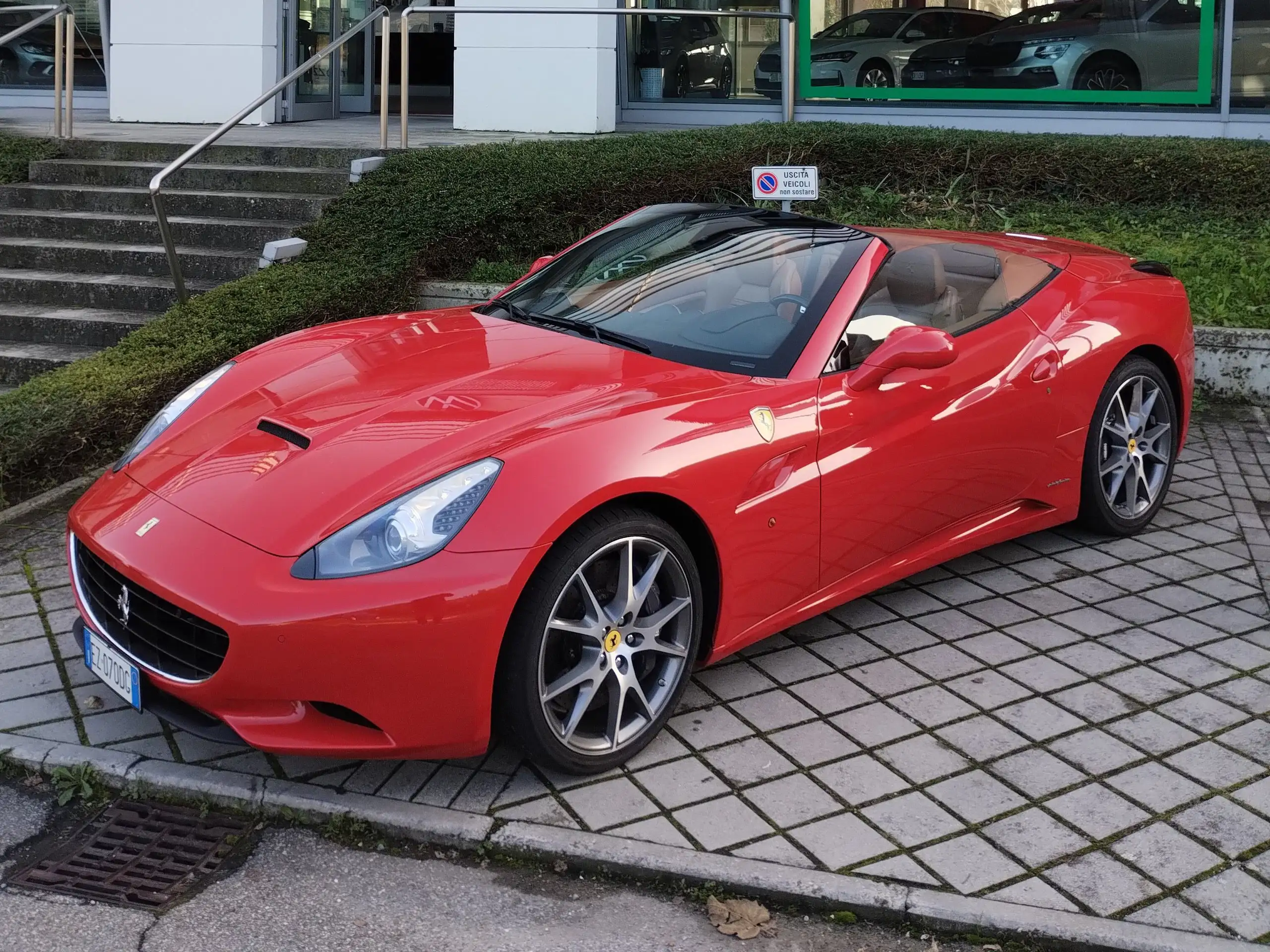 Ferrari - California