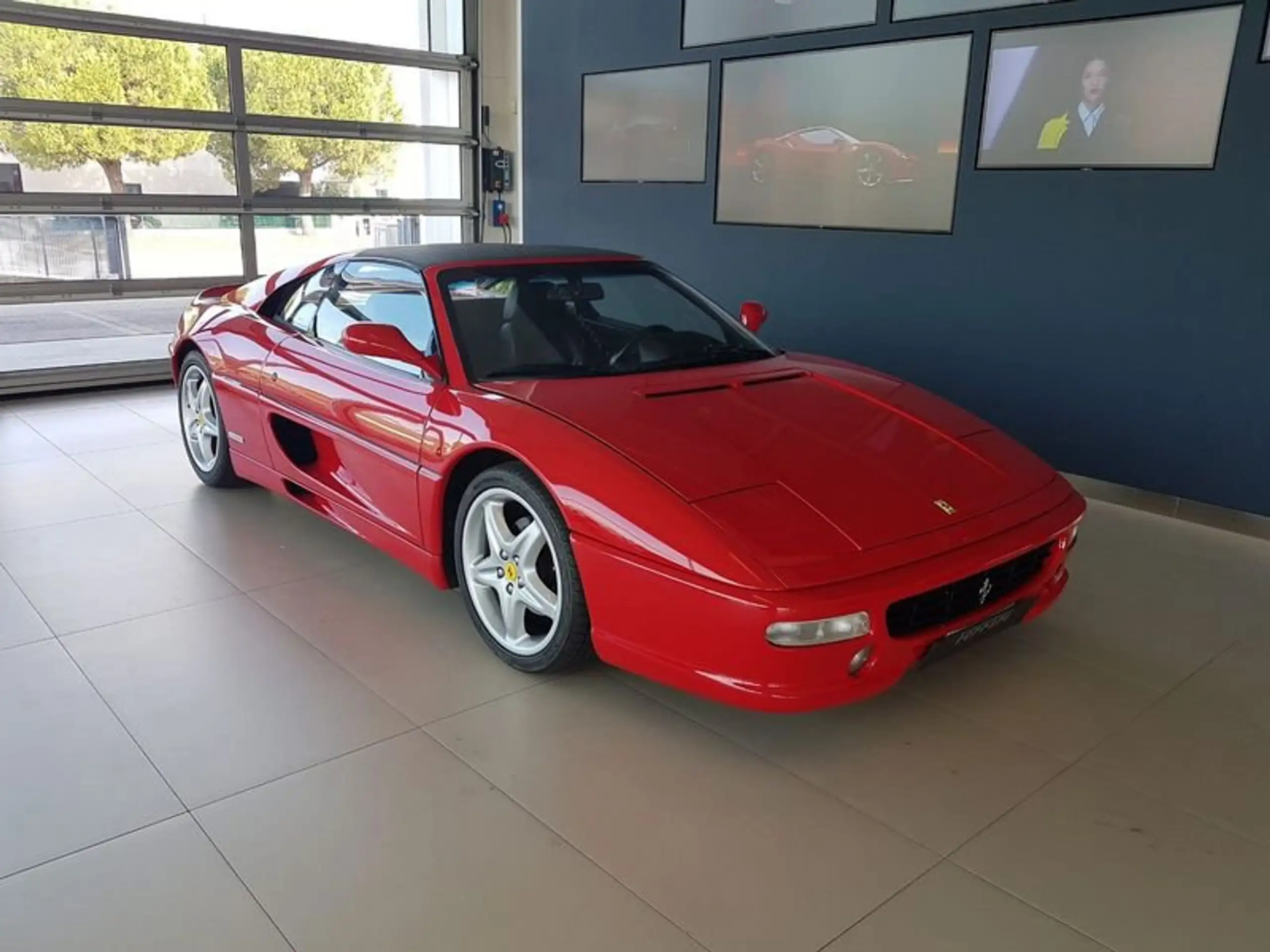 Ferrari - F355