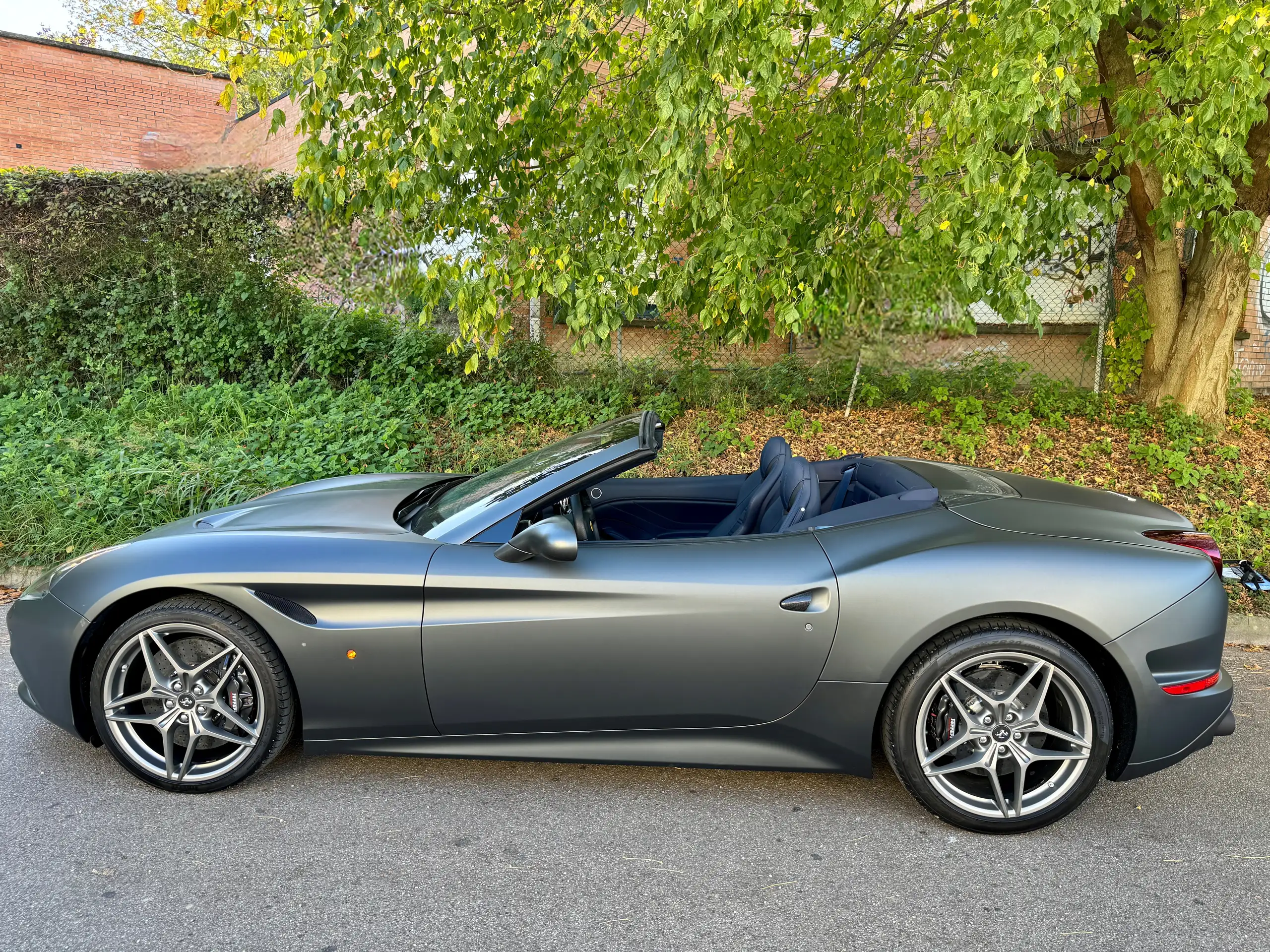 Ferrari - California