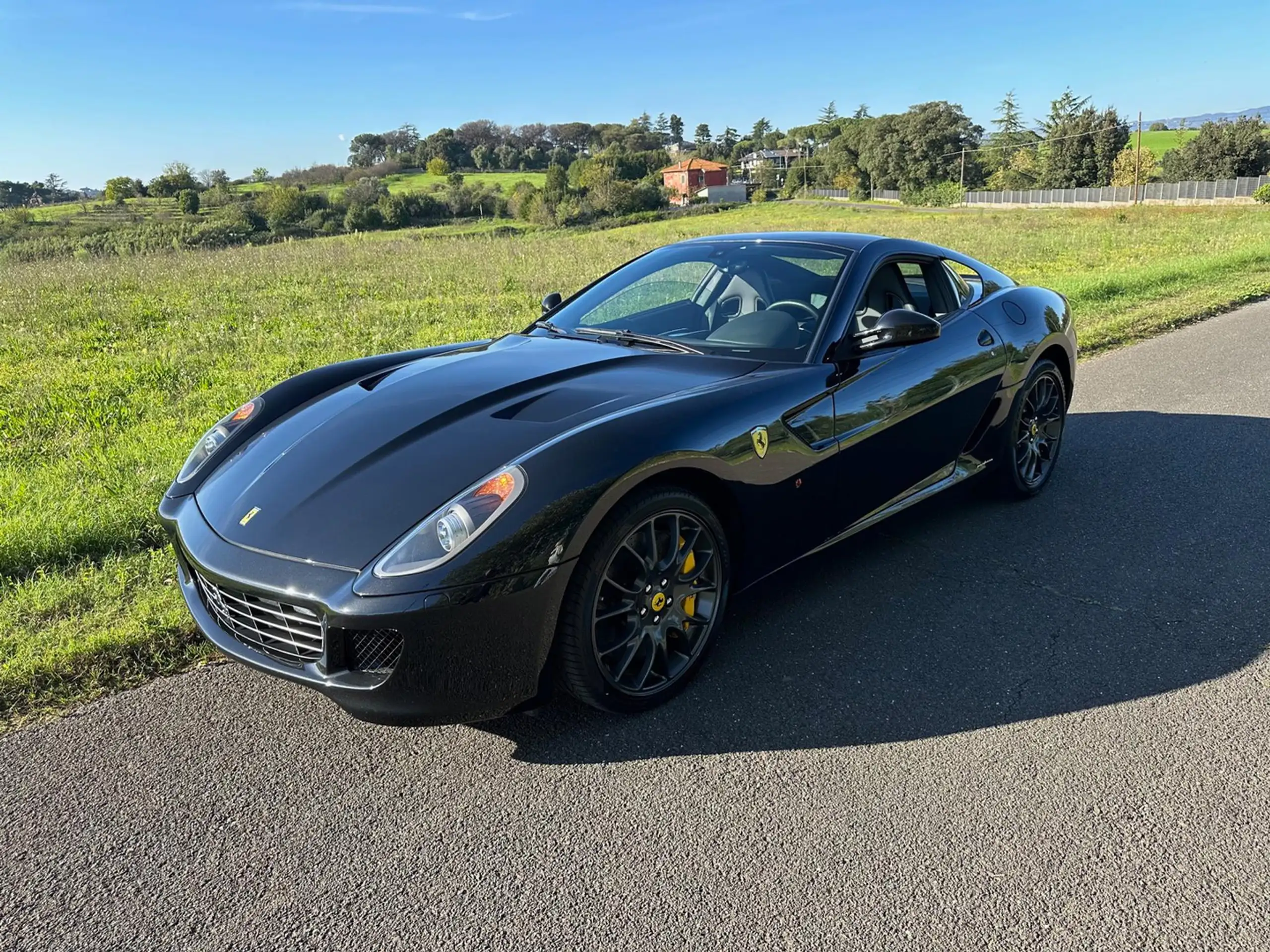 Ferrari - 599