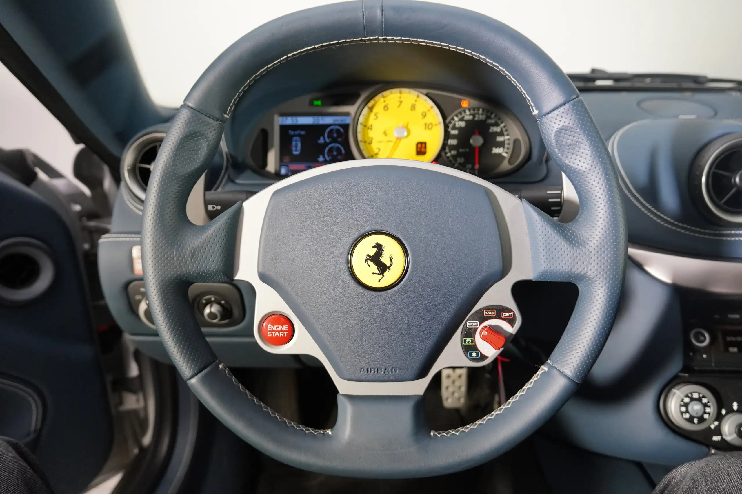 Ferrari - 599