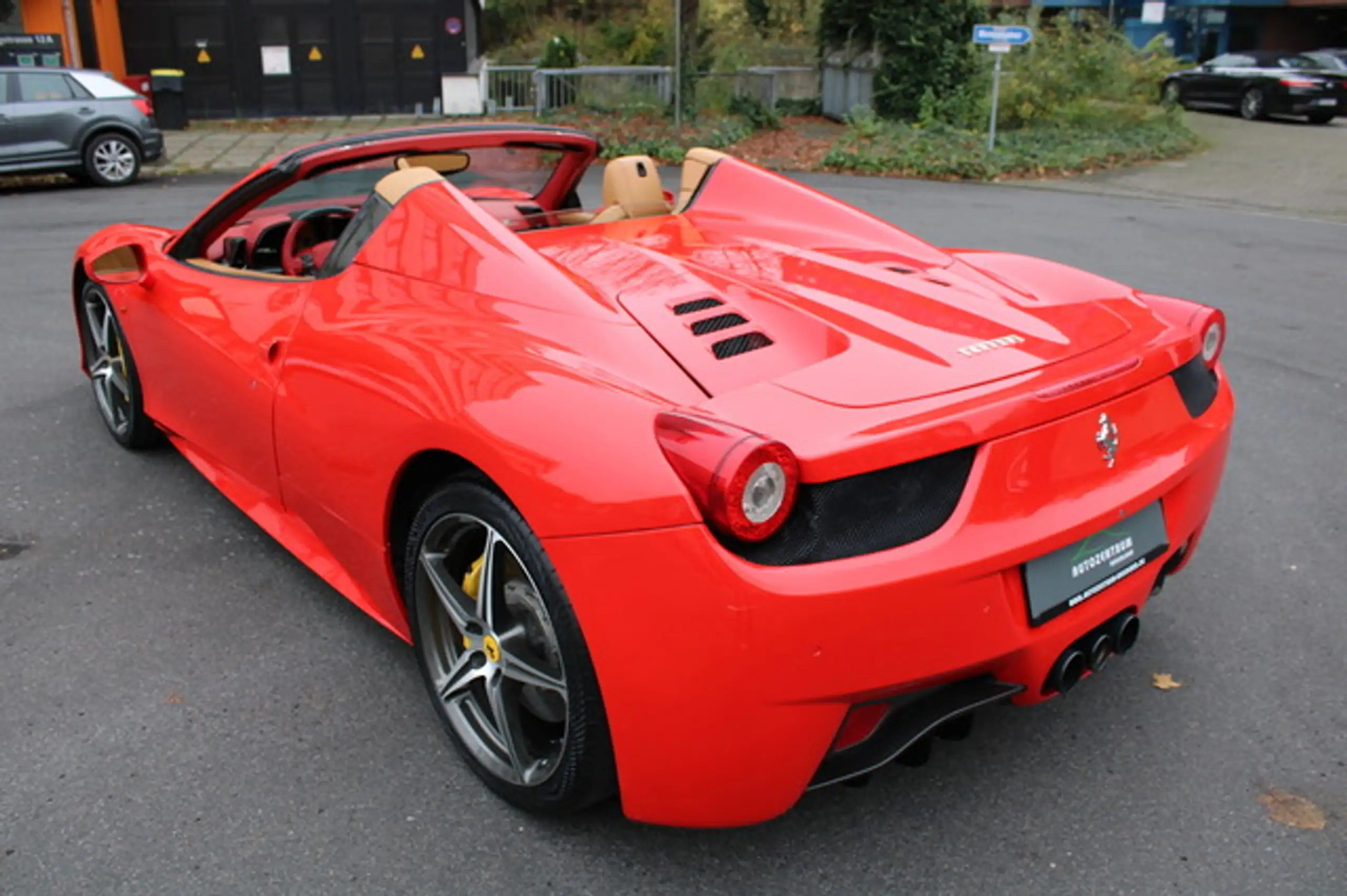 Ferrari - 458