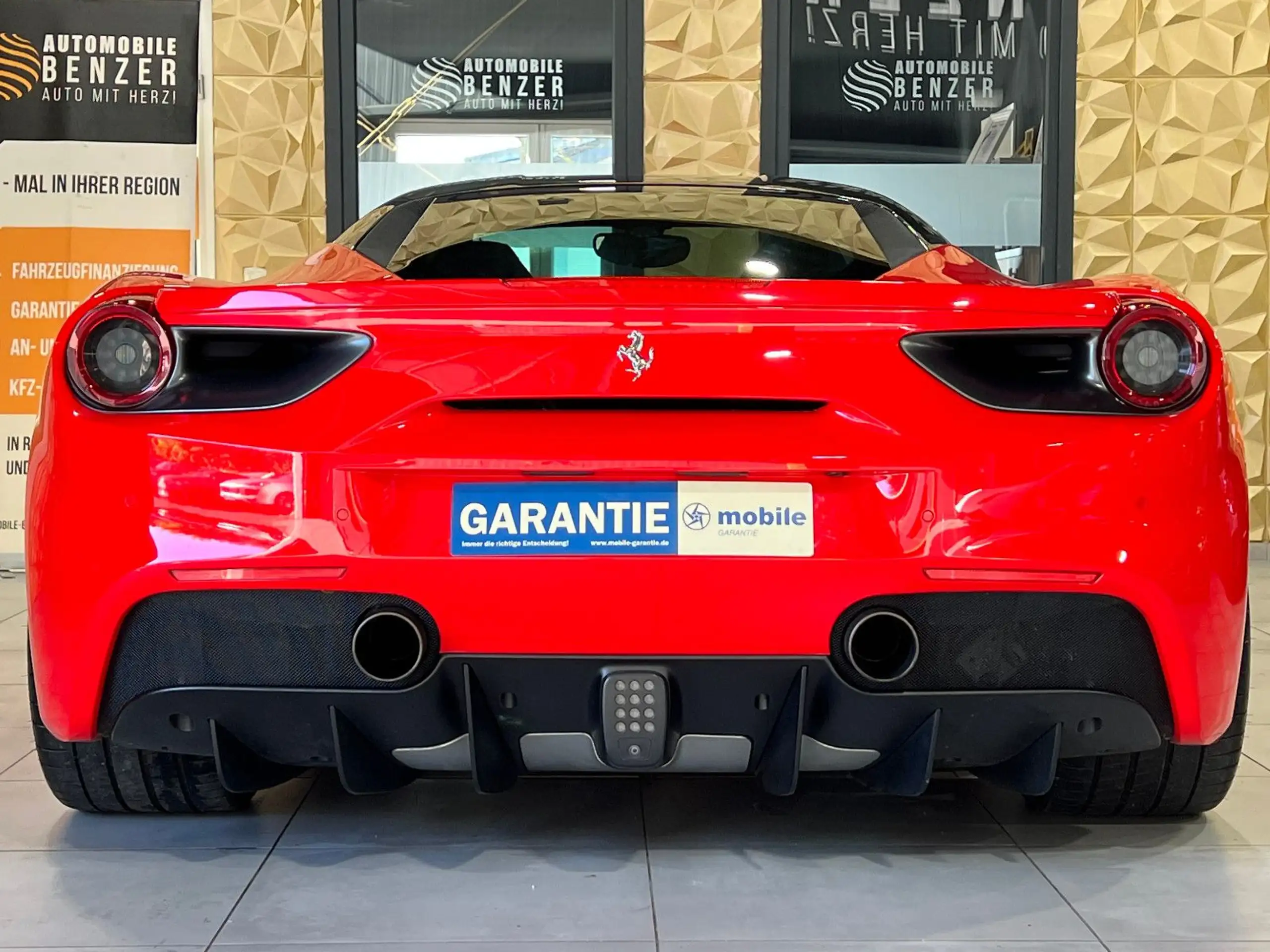 Ferrari - 488