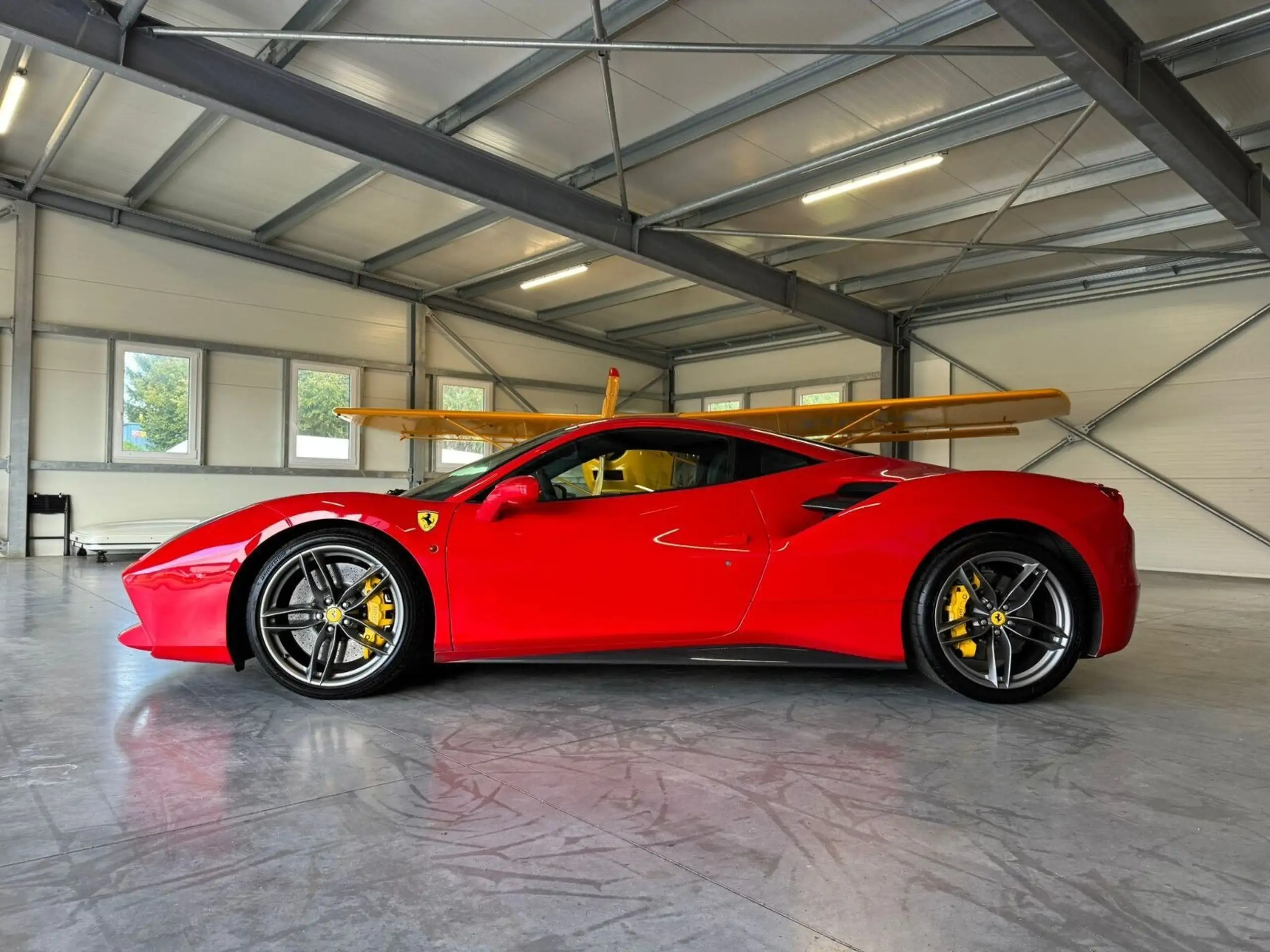 Ferrari - 488