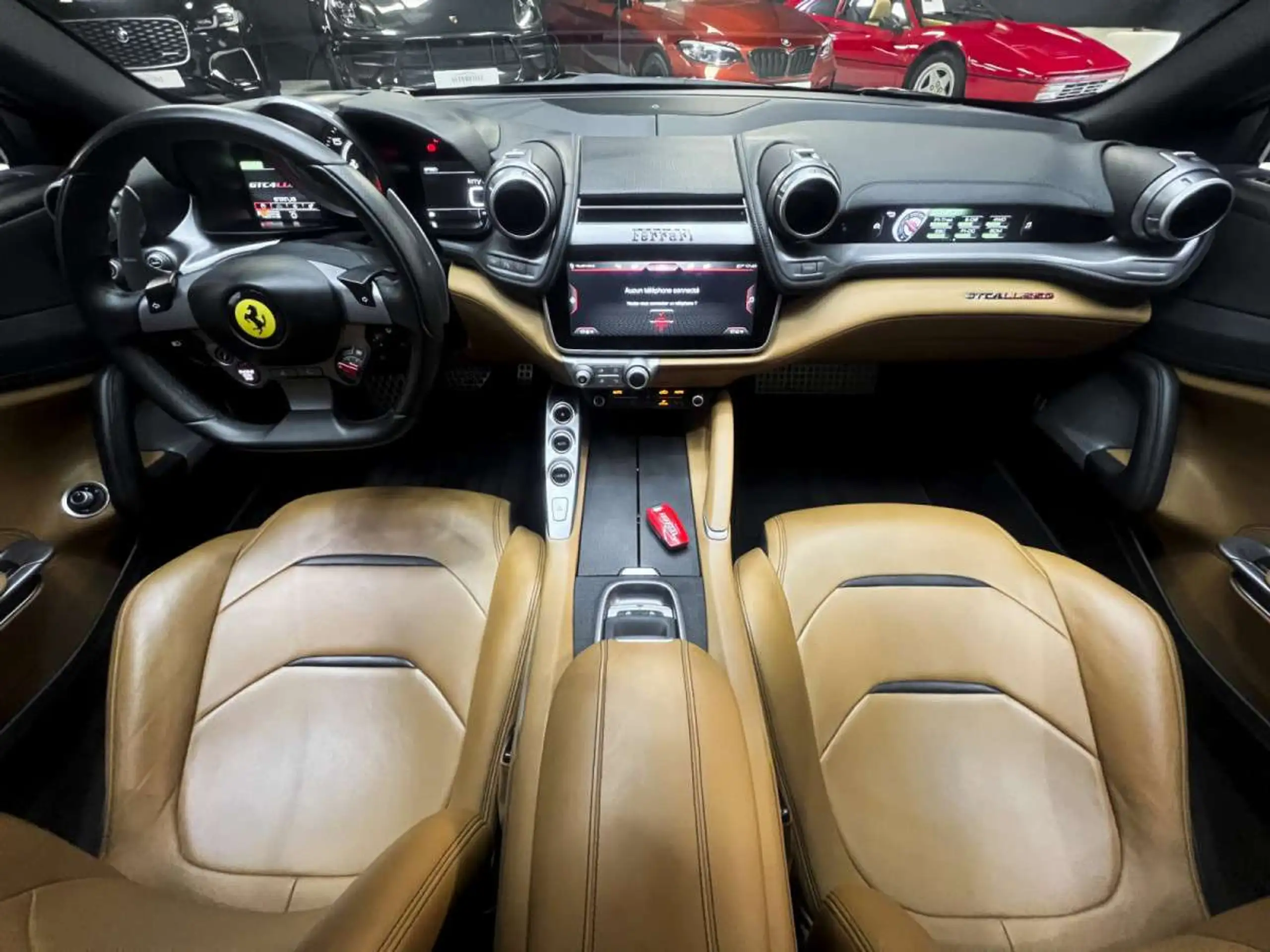 Ferrari - GTC4 Lusso