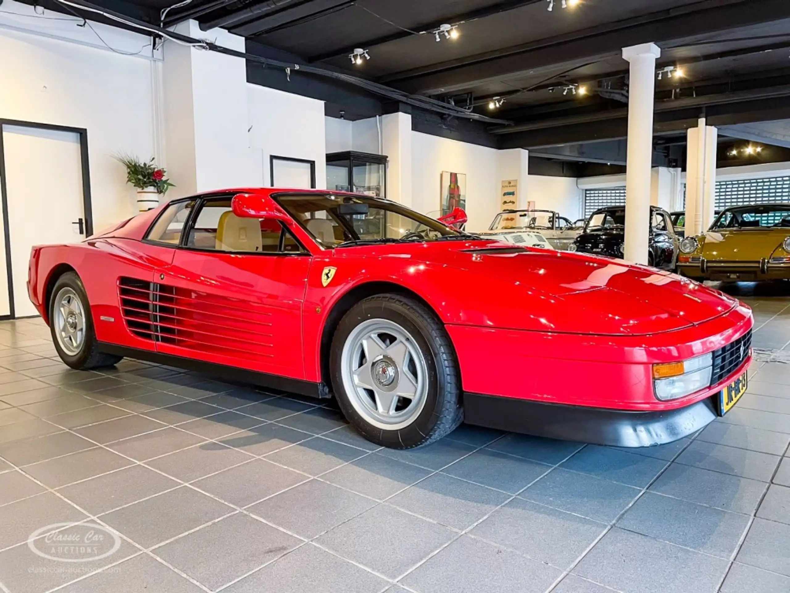 Ferrari - Testarossa