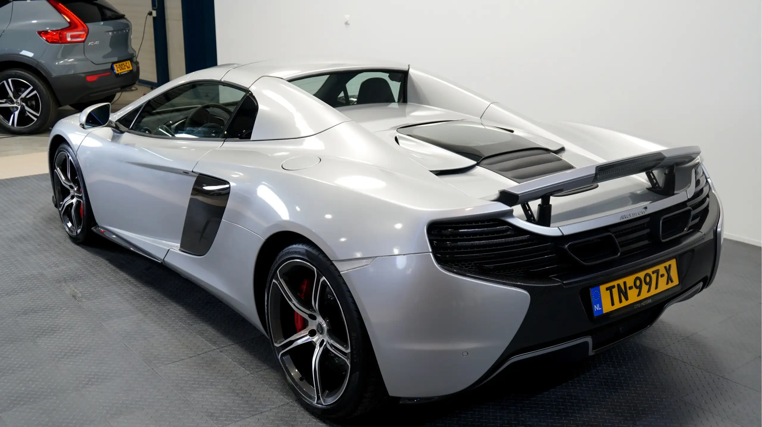 McLaren - 650S Spider