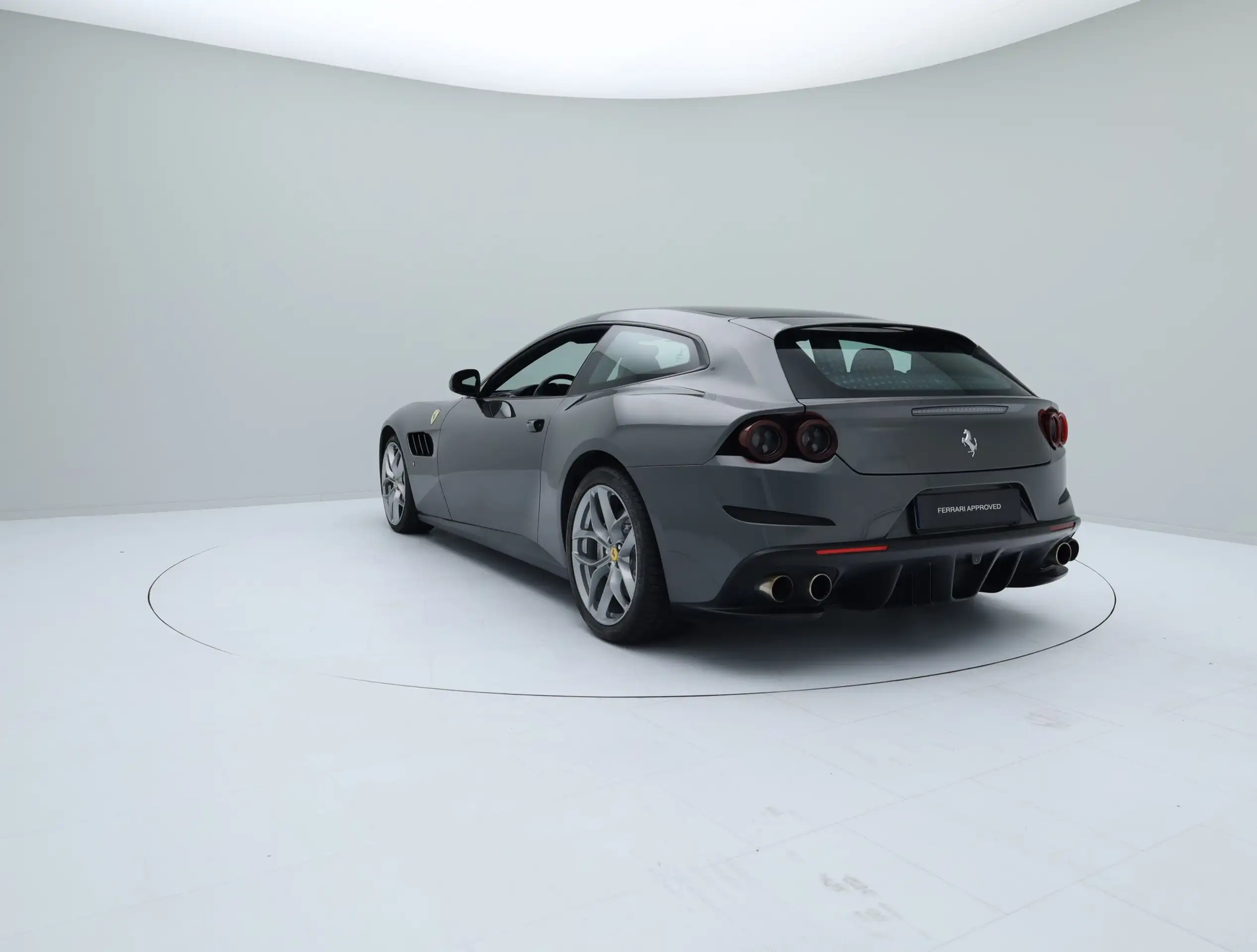 Ferrari - GTC4 Lusso