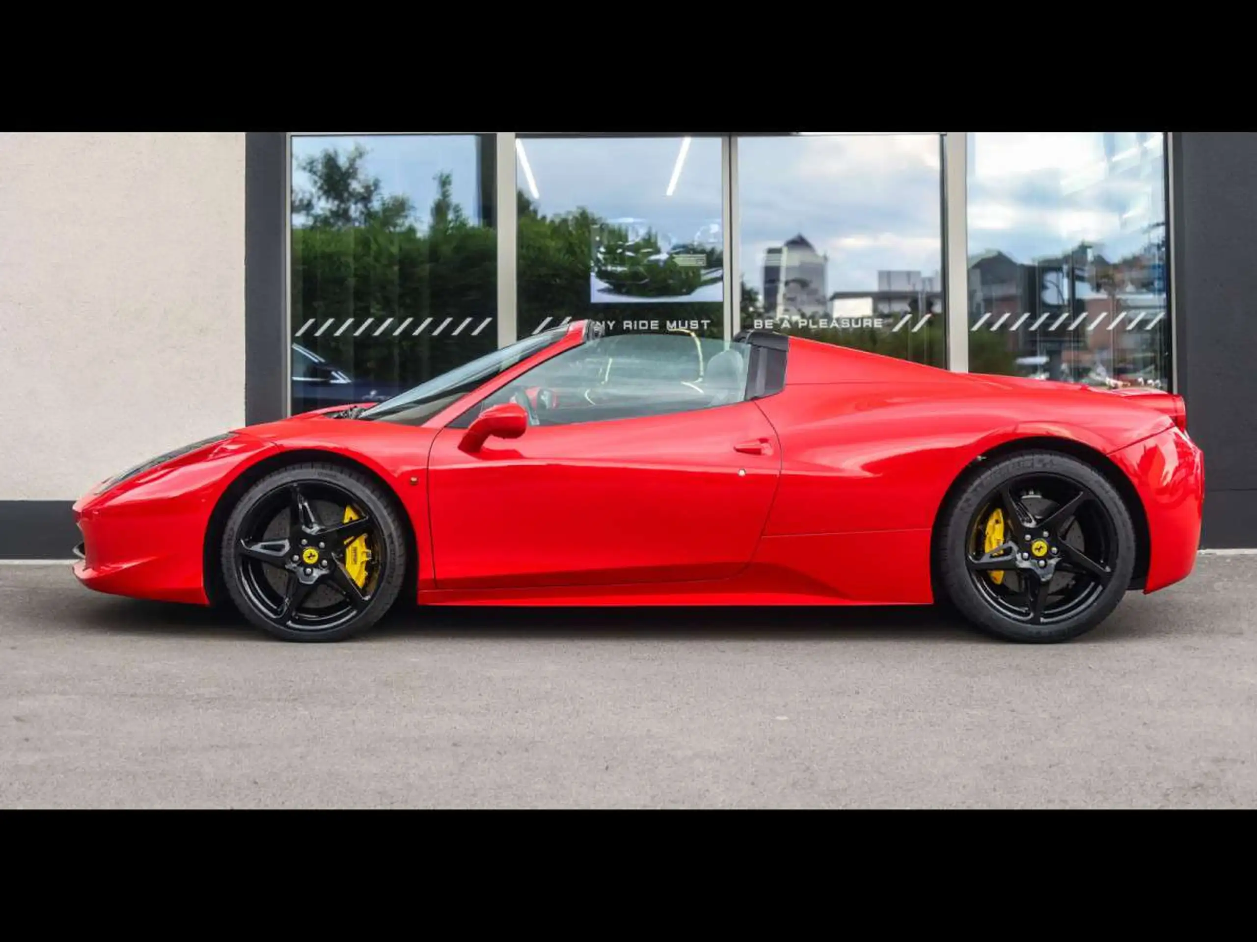 Ferrari - 458