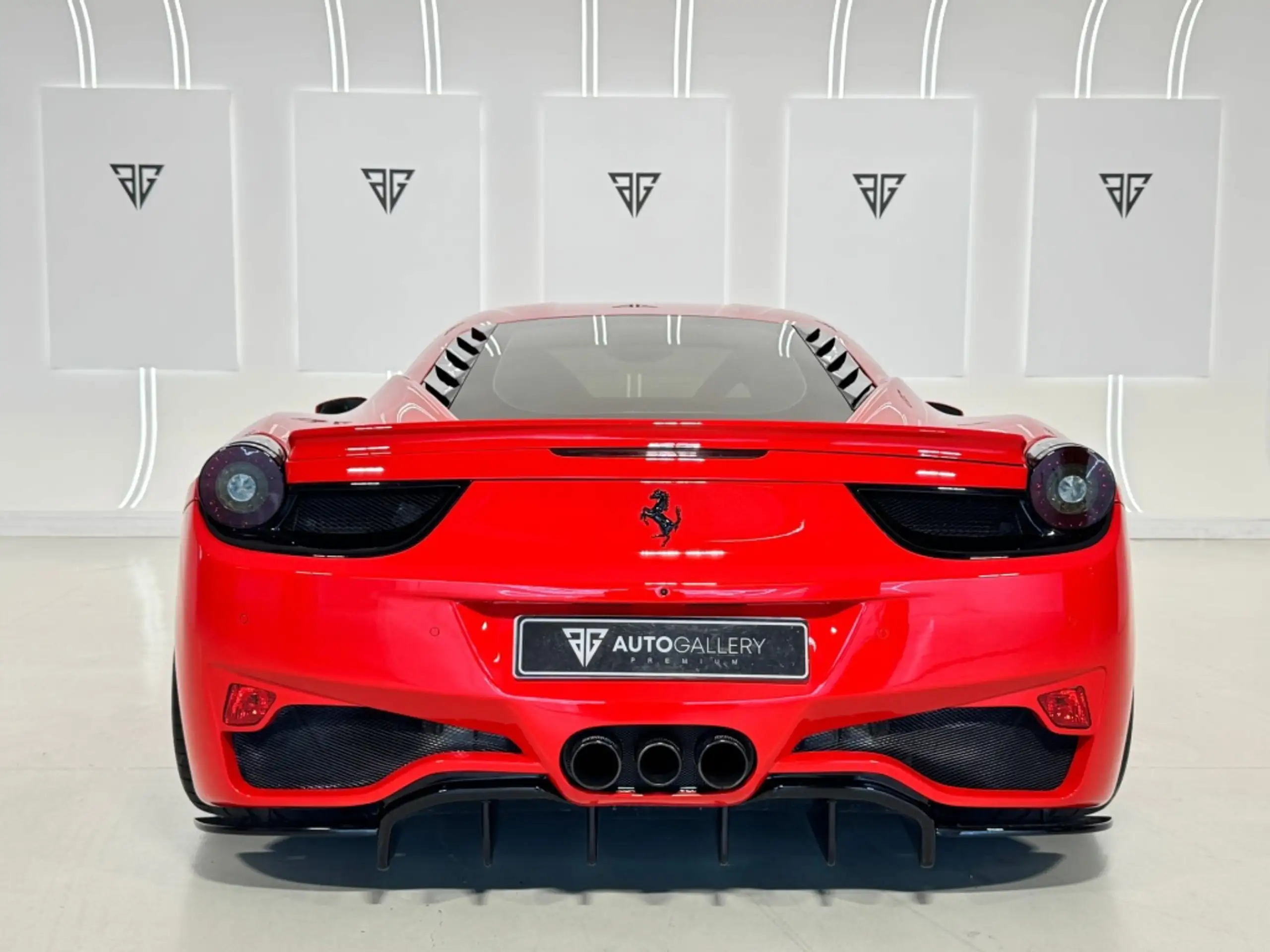 Ferrari - 458