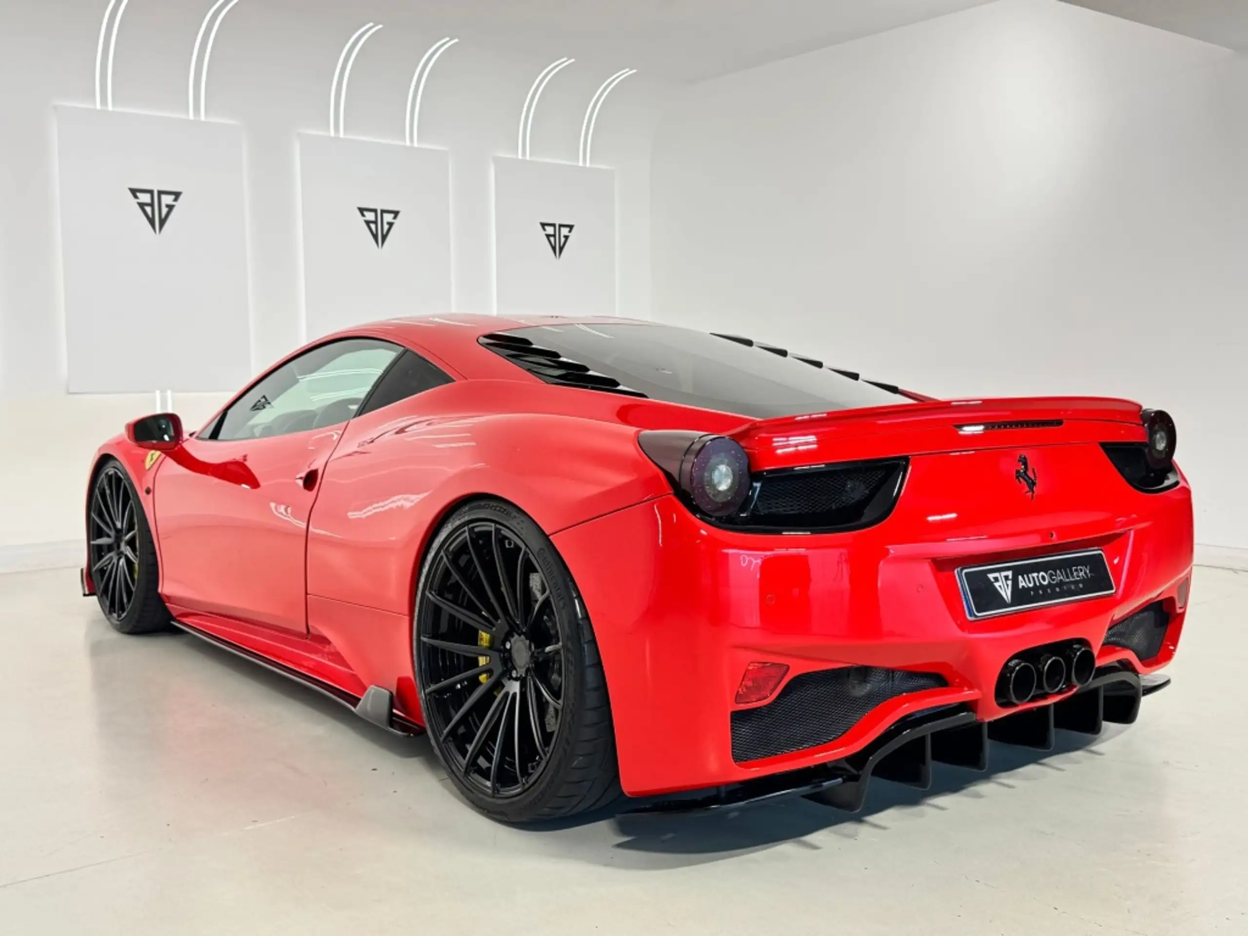 Ferrari - 458