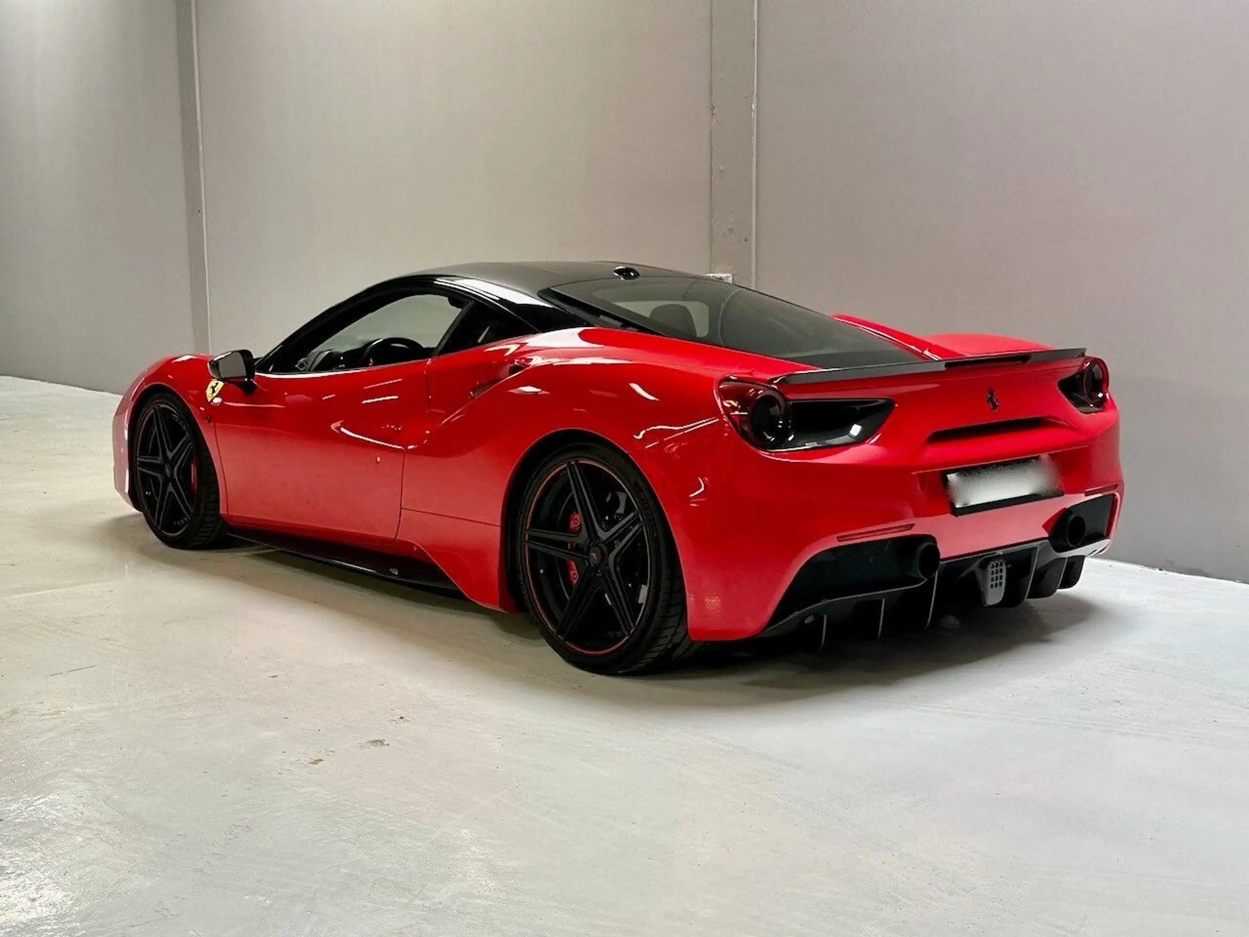 Ferrari - 488