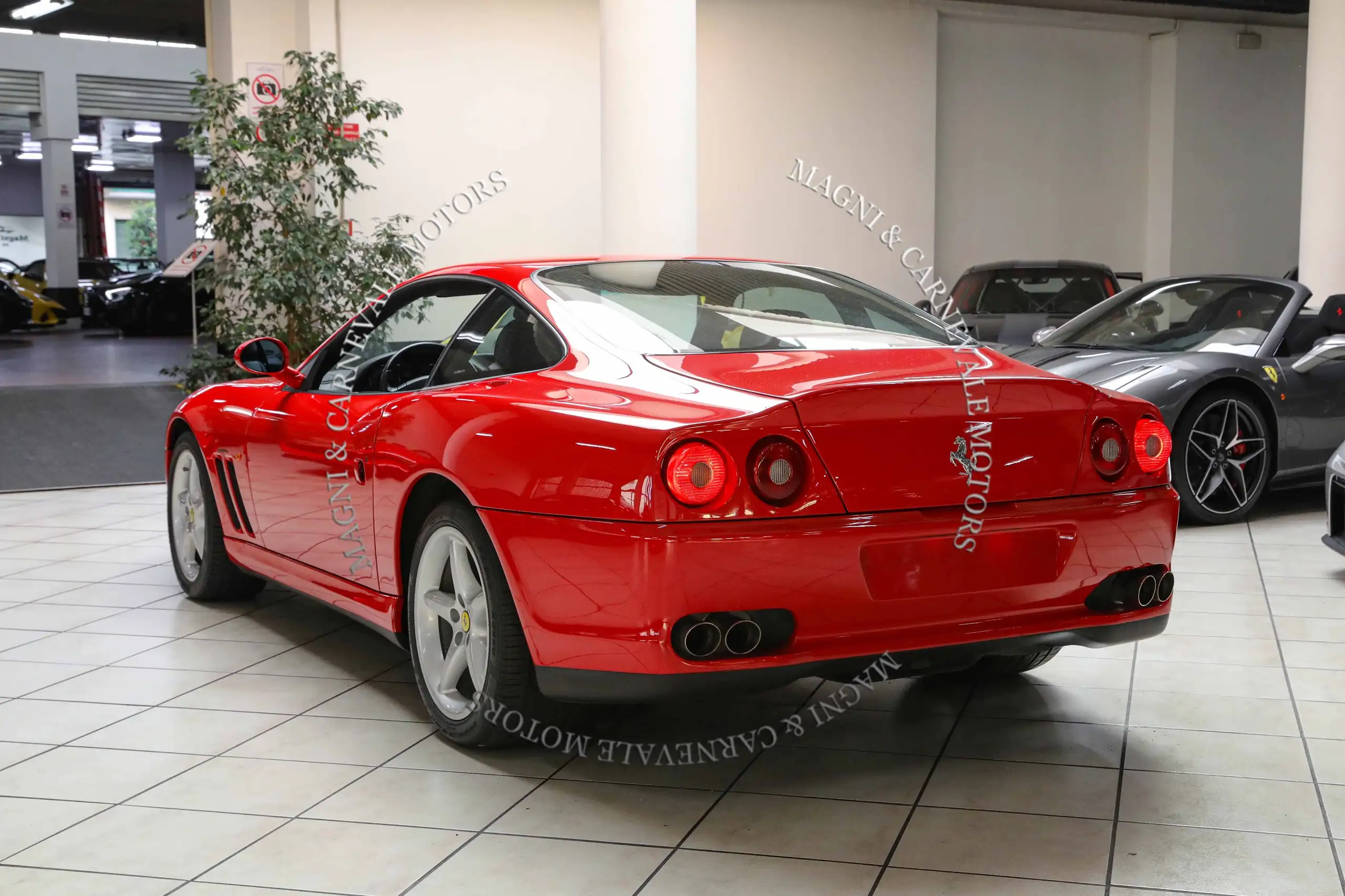 Ferrari - 550