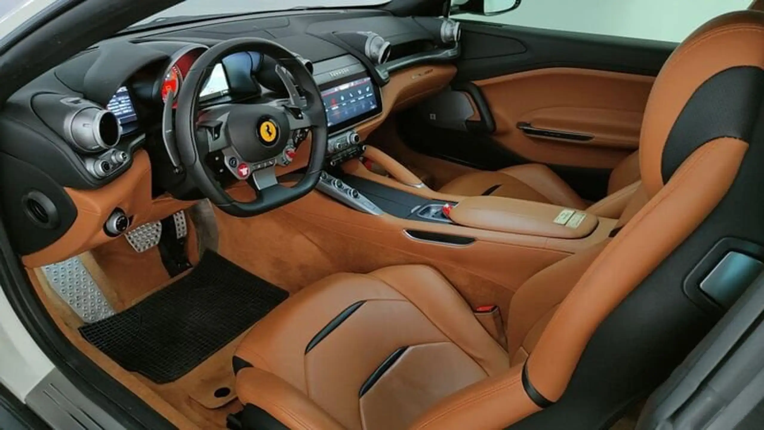 Ferrari - GTC4 Lusso