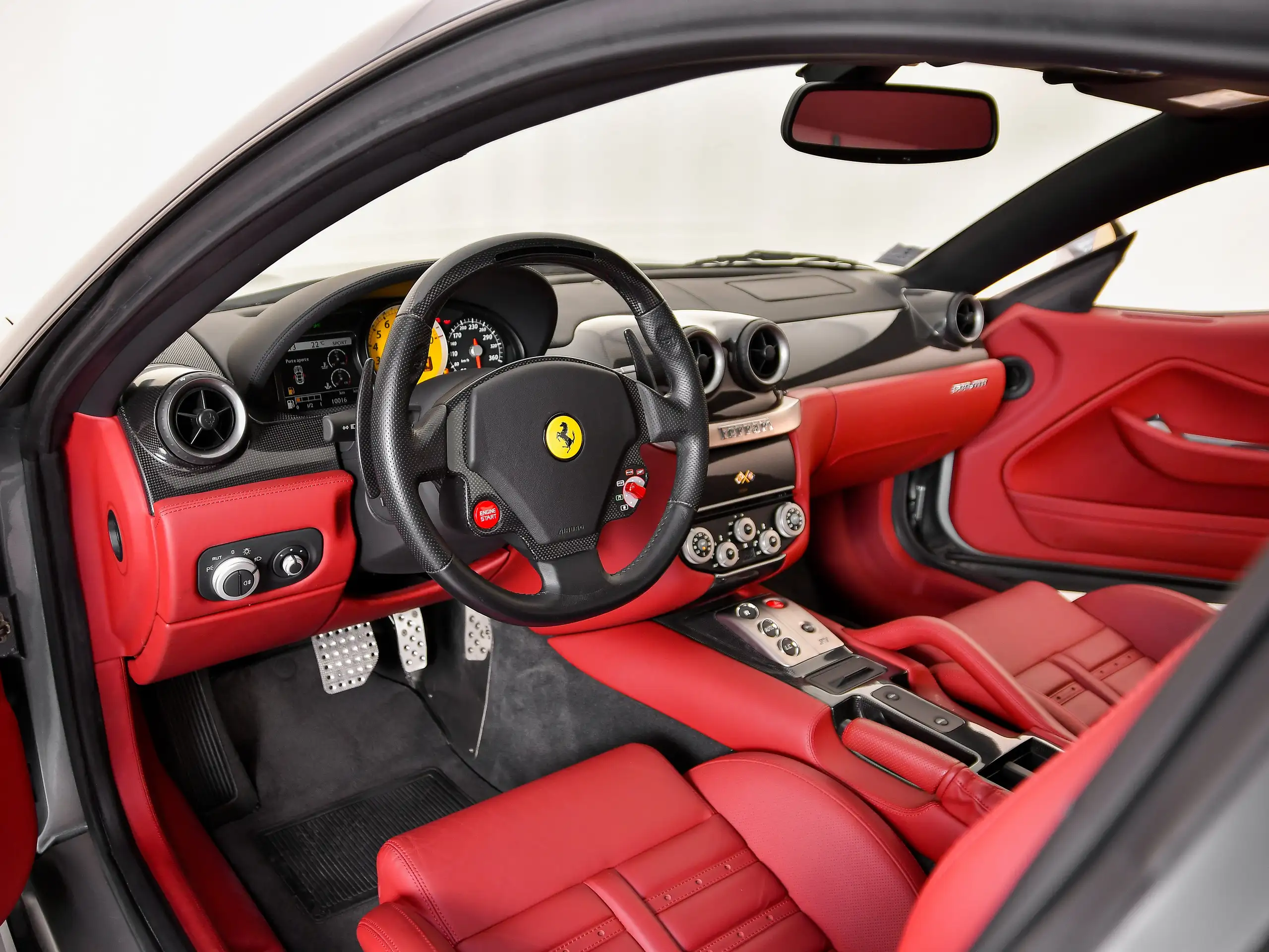 Ferrari - 599