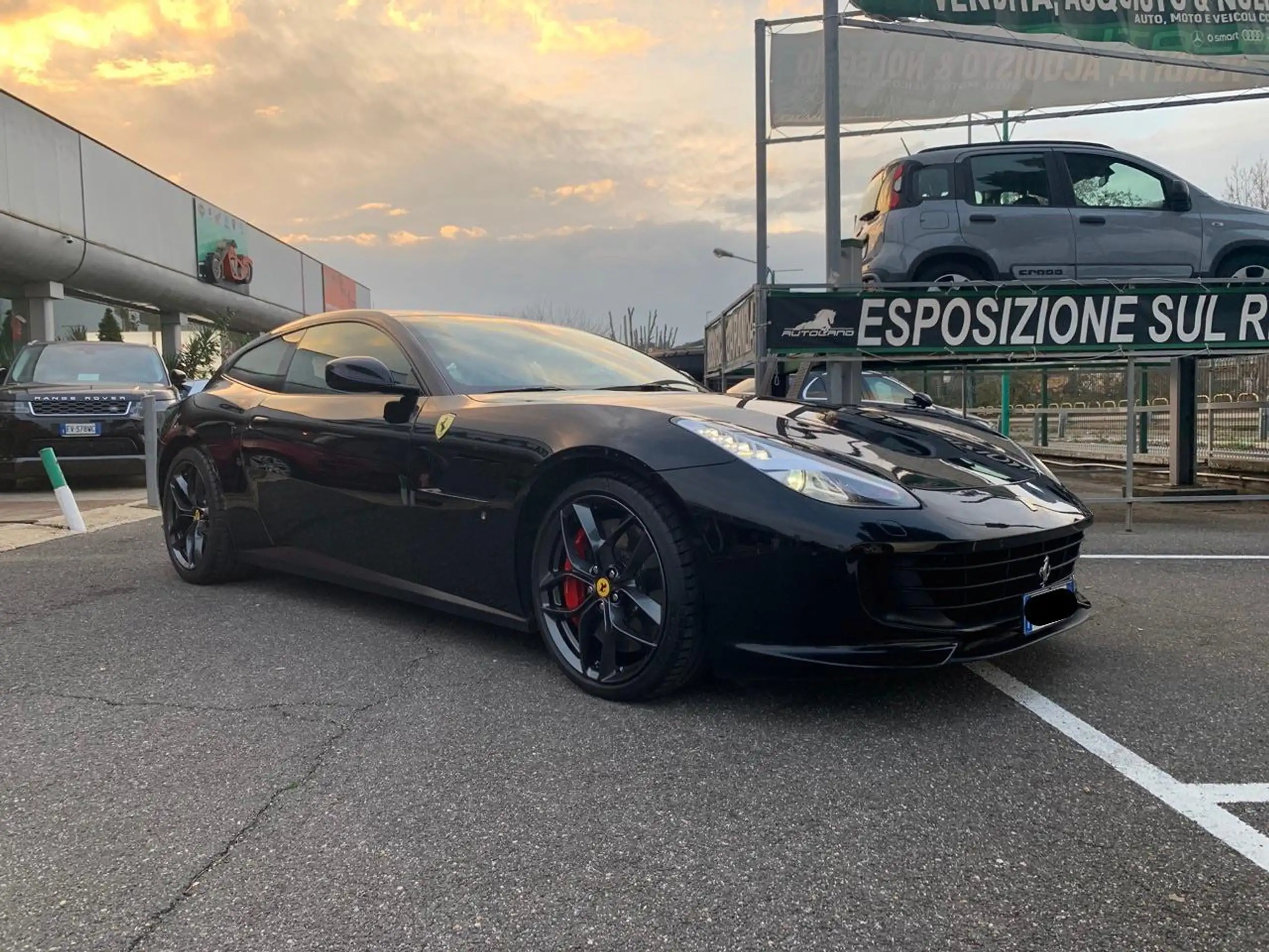 Ferrari - GTC4 Lusso